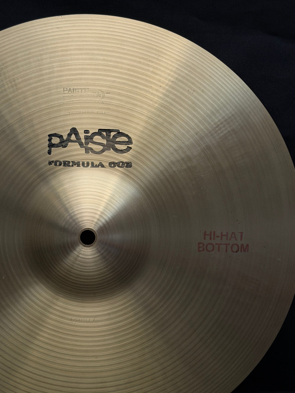 14" Paiste 602 Hi-Hat 1048 - 828 grams from 1974