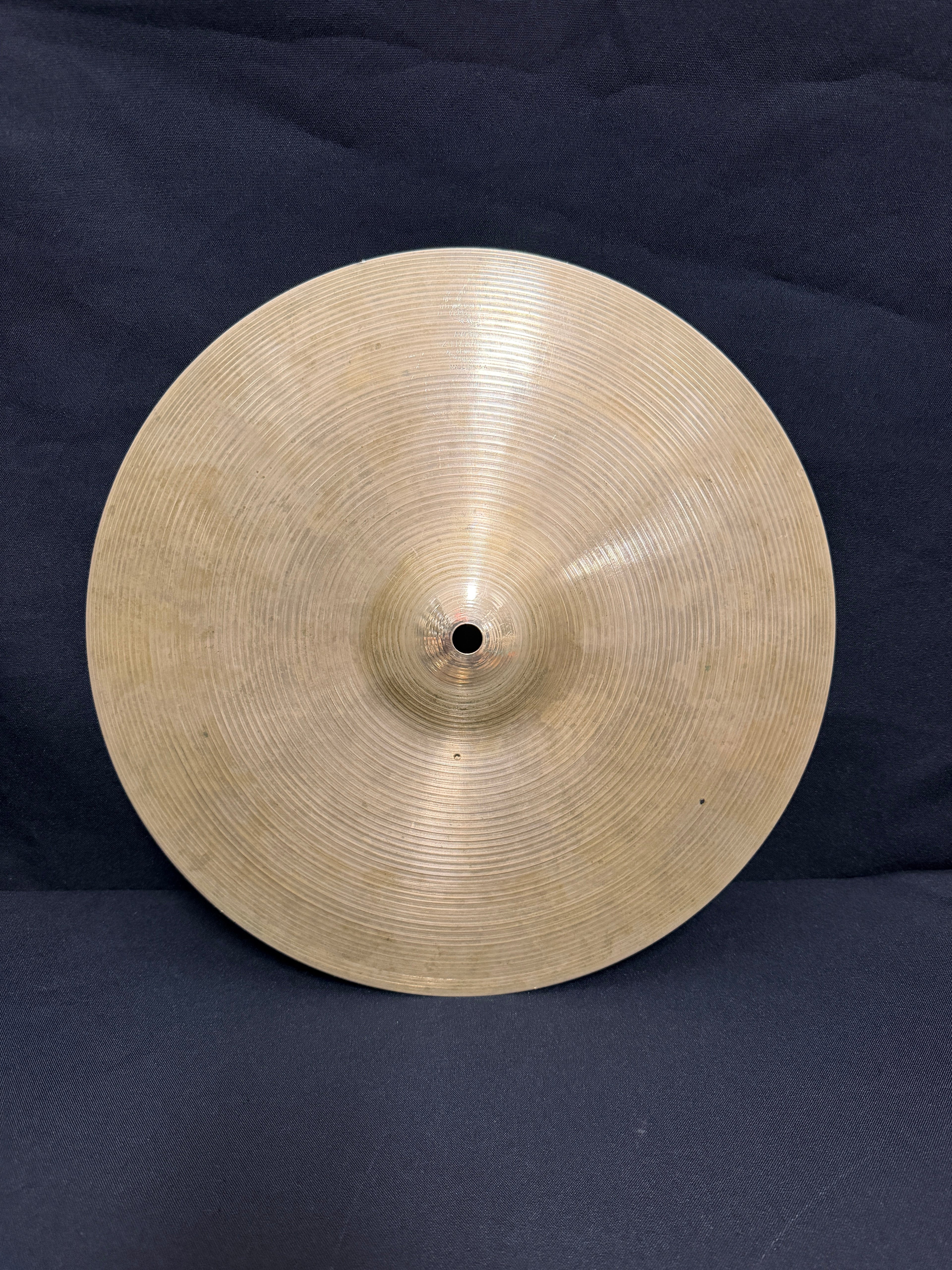 14" Zildjian Avedis Hi-Hat hollow logo from 1970's 1384-690 grams