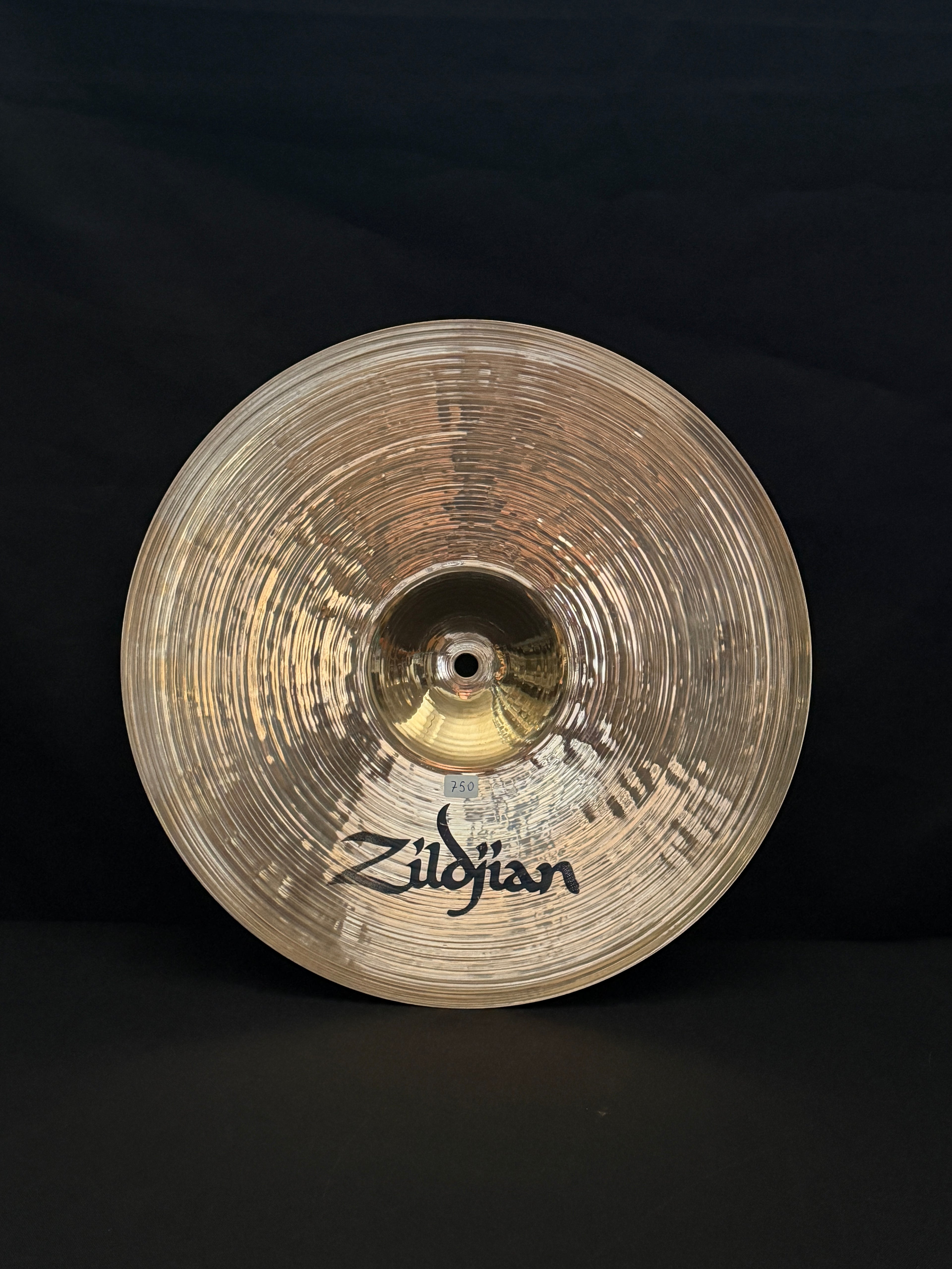 14” Zildjian K Dark Crash 750 grams IAK