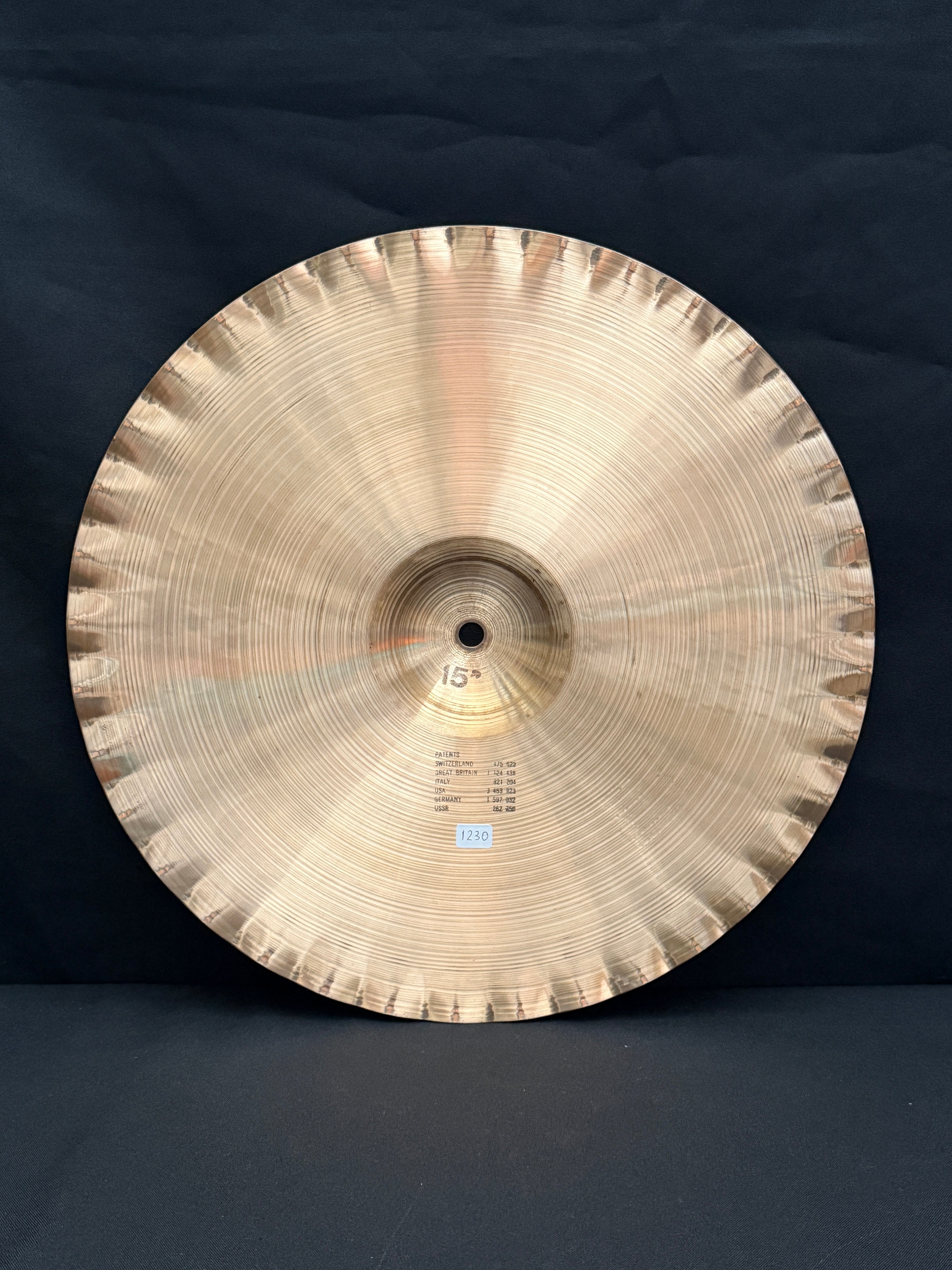 15" Paiste 2002 Sound Edge Hi-Hat black logo from 1979