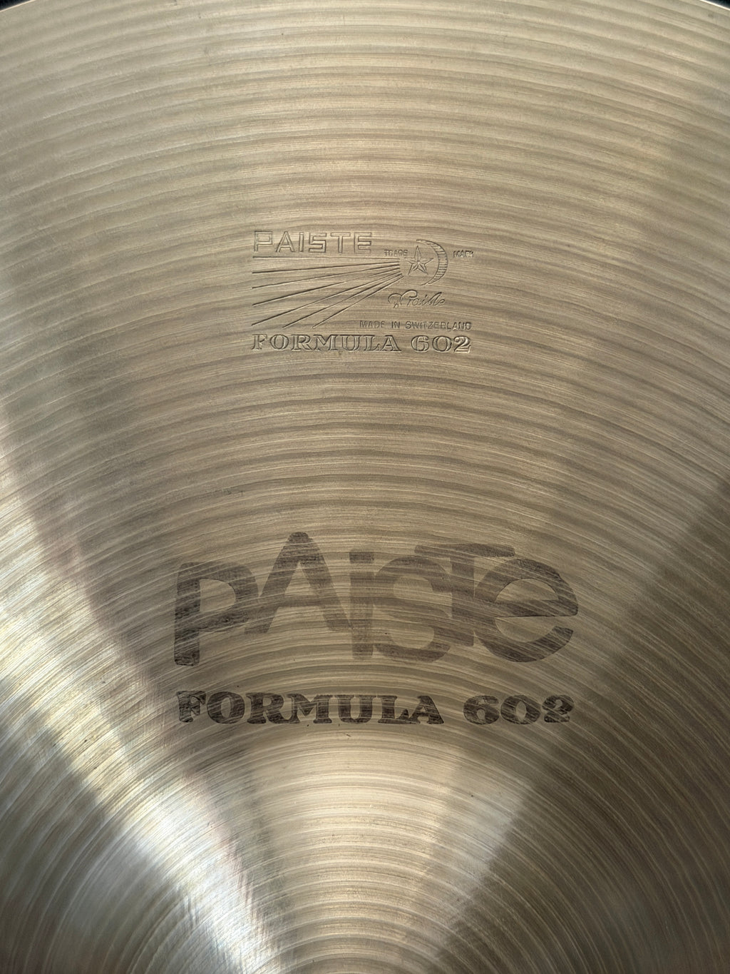 15" Paiste 602 Heavy Hi-Hat 1264 - 1192 grams from 1979