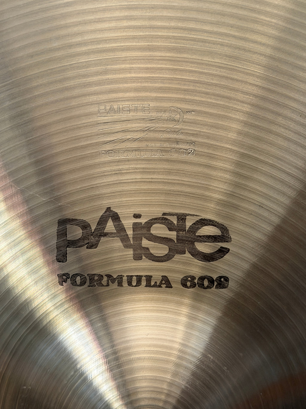 15" Paiste 602 Heavy Hi-Hat 1264 - 1192 grams from 1979
