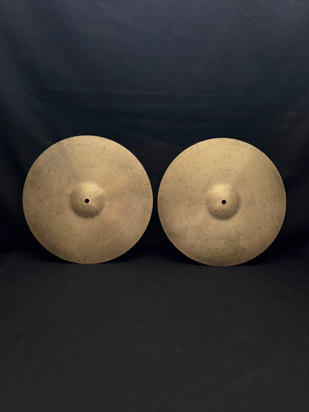 15" Paiste 602 Hi-Hat 953 - 953 grams Pre-Serial from 1960's