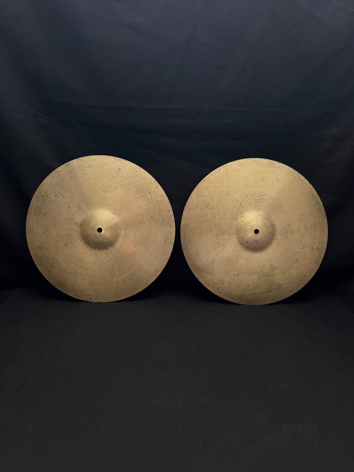 15" Paiste 602 Hi-Hat 953 - 953 grams Pre-Serial from 1960's