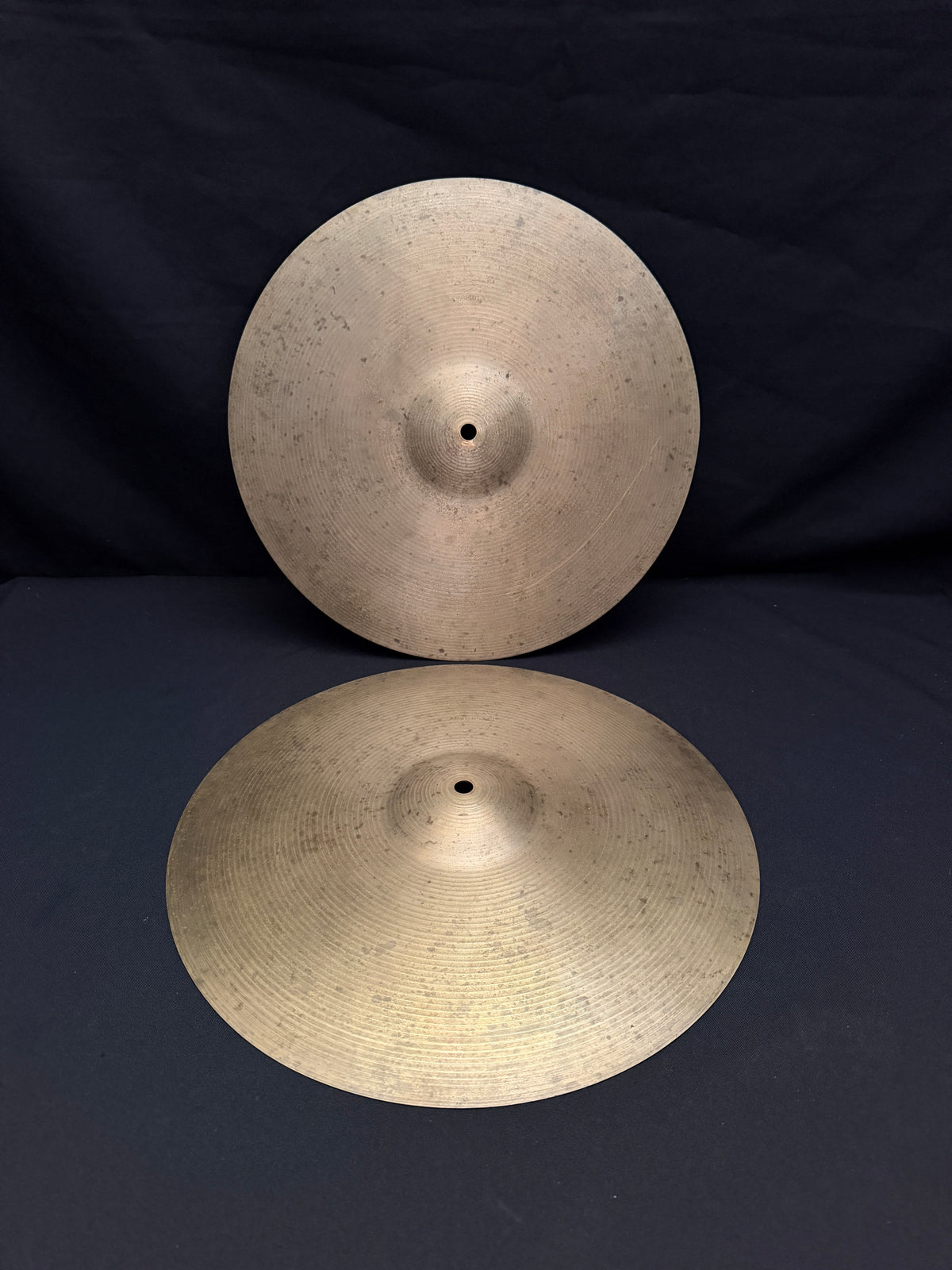 15" Paiste 602 Hi-Hat 953 - 953 grams Pre-Serial from 1960's