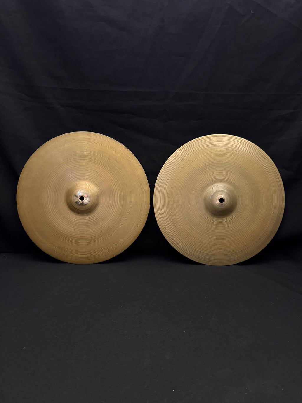 15" Zildjian Avedis Hi-Hat set 1007 - 973 grams from 1960's