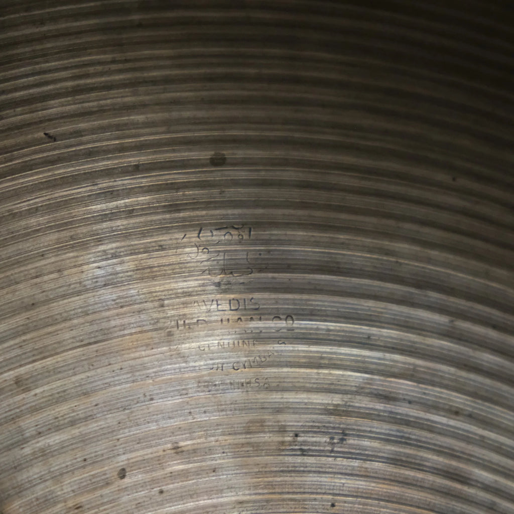 18" Zildjian Avedis light crash Hollow Logo from 1970's 1210 grams
