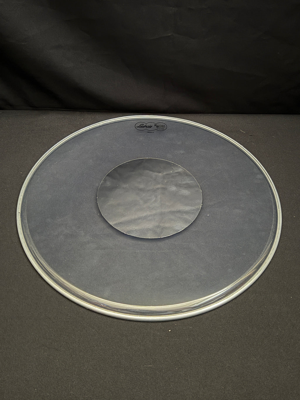 18" Ludwig LW6118 Weather Master Heavy Silver Dot Batter Drum Head
