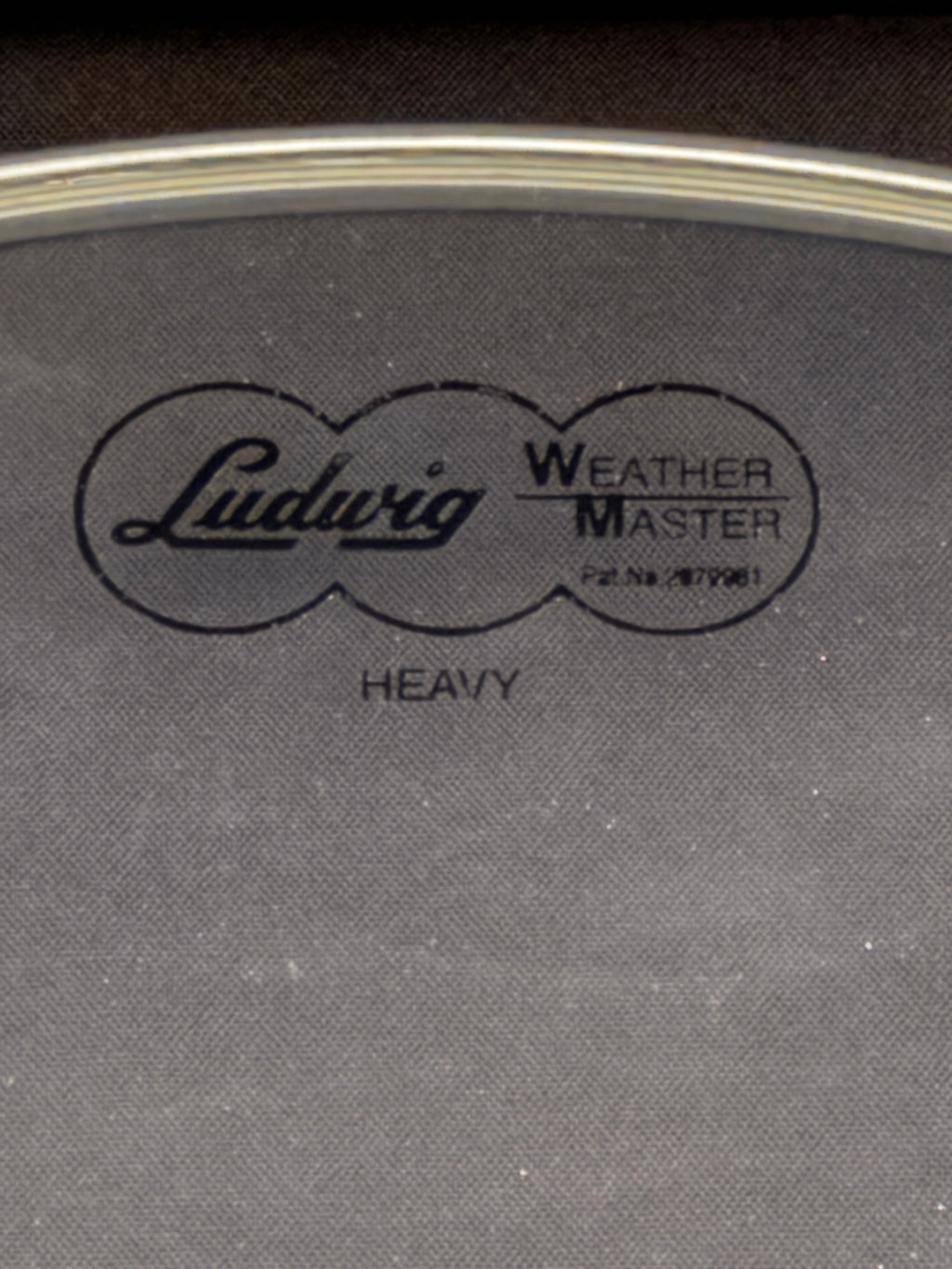 18" Ludwig LW6118 Weather Master Heavy Silver Dot Batter Drum Head