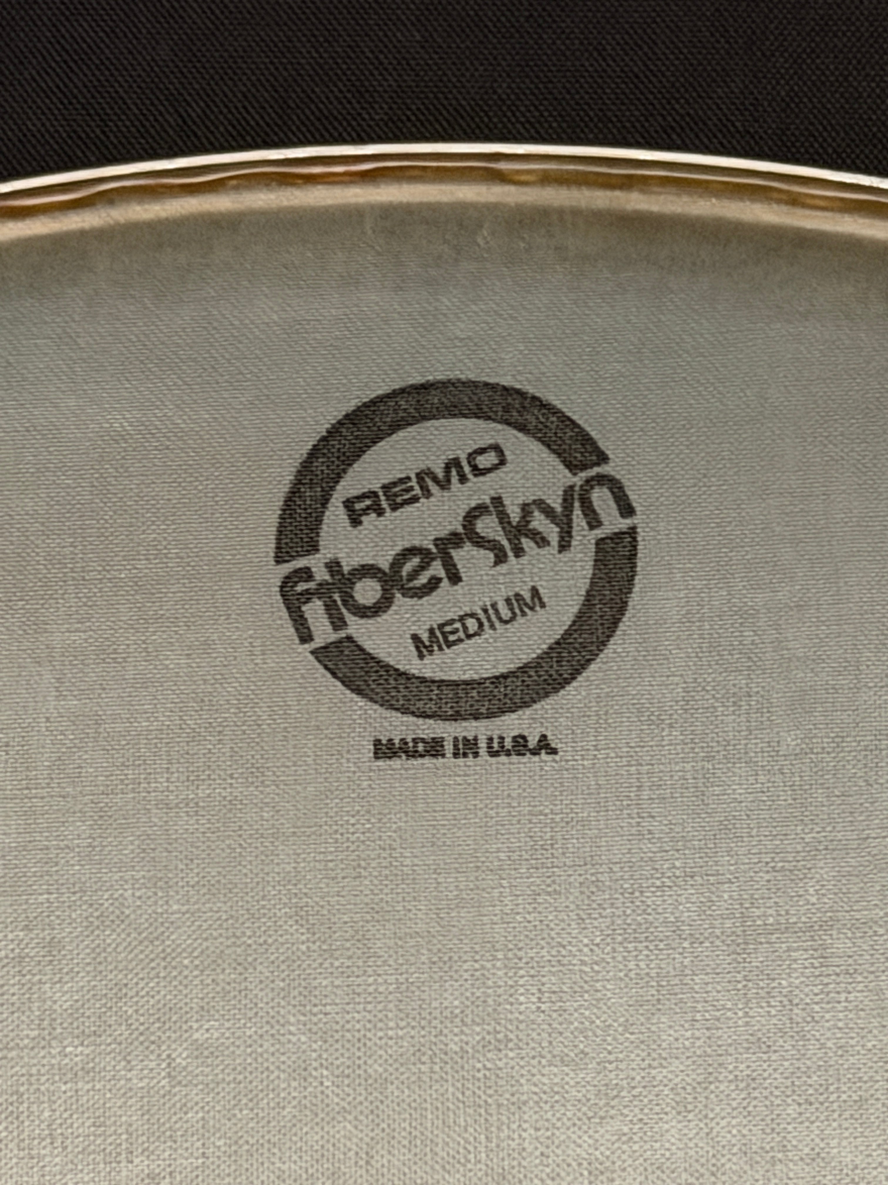 18" Remo Fiberskyn 1 Medium drum head NOS