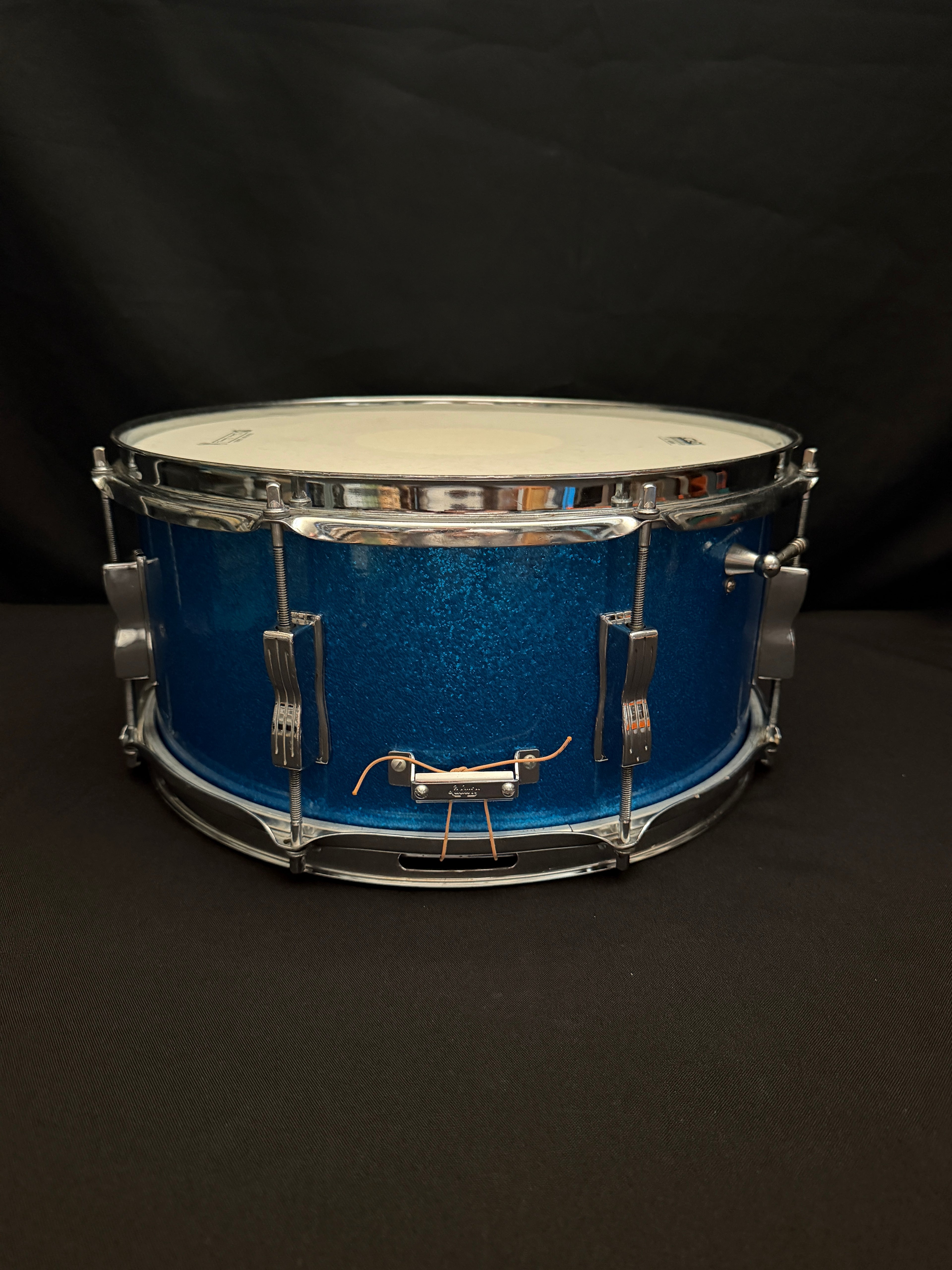 1964 Ludwig Auditorium 14" x 6,5" Blue Sparkle snare drum