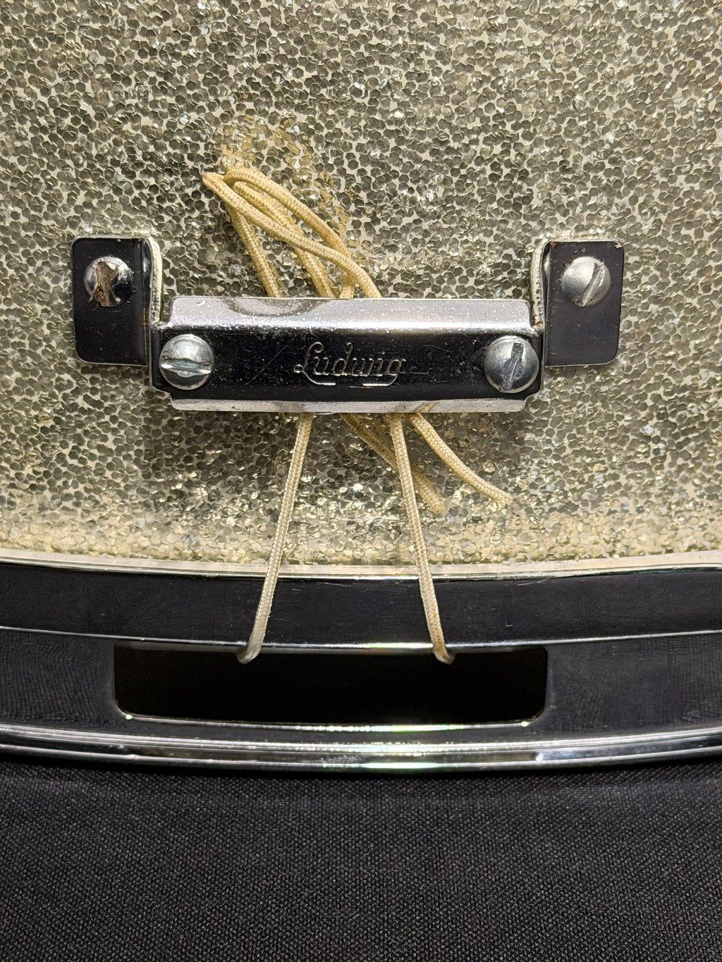 1964 Ludwig Jazz Festival 14" x 5" Silver Sparkle snare drum