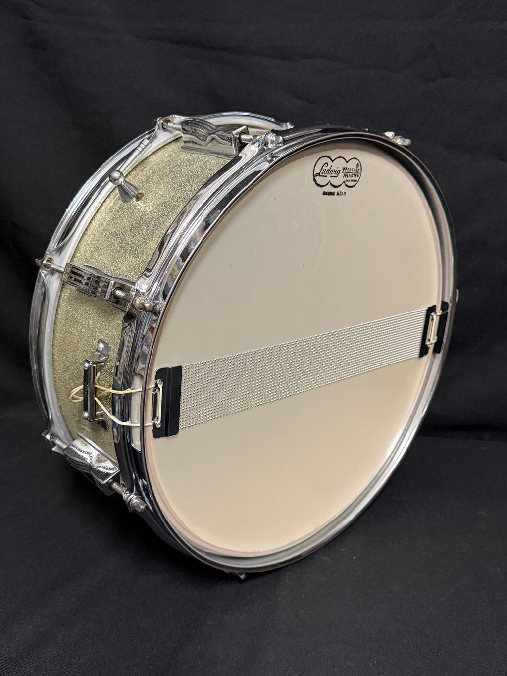 1964 Ludwig Jazz Festival 14" x 5" Silver Sparkle snare drum
