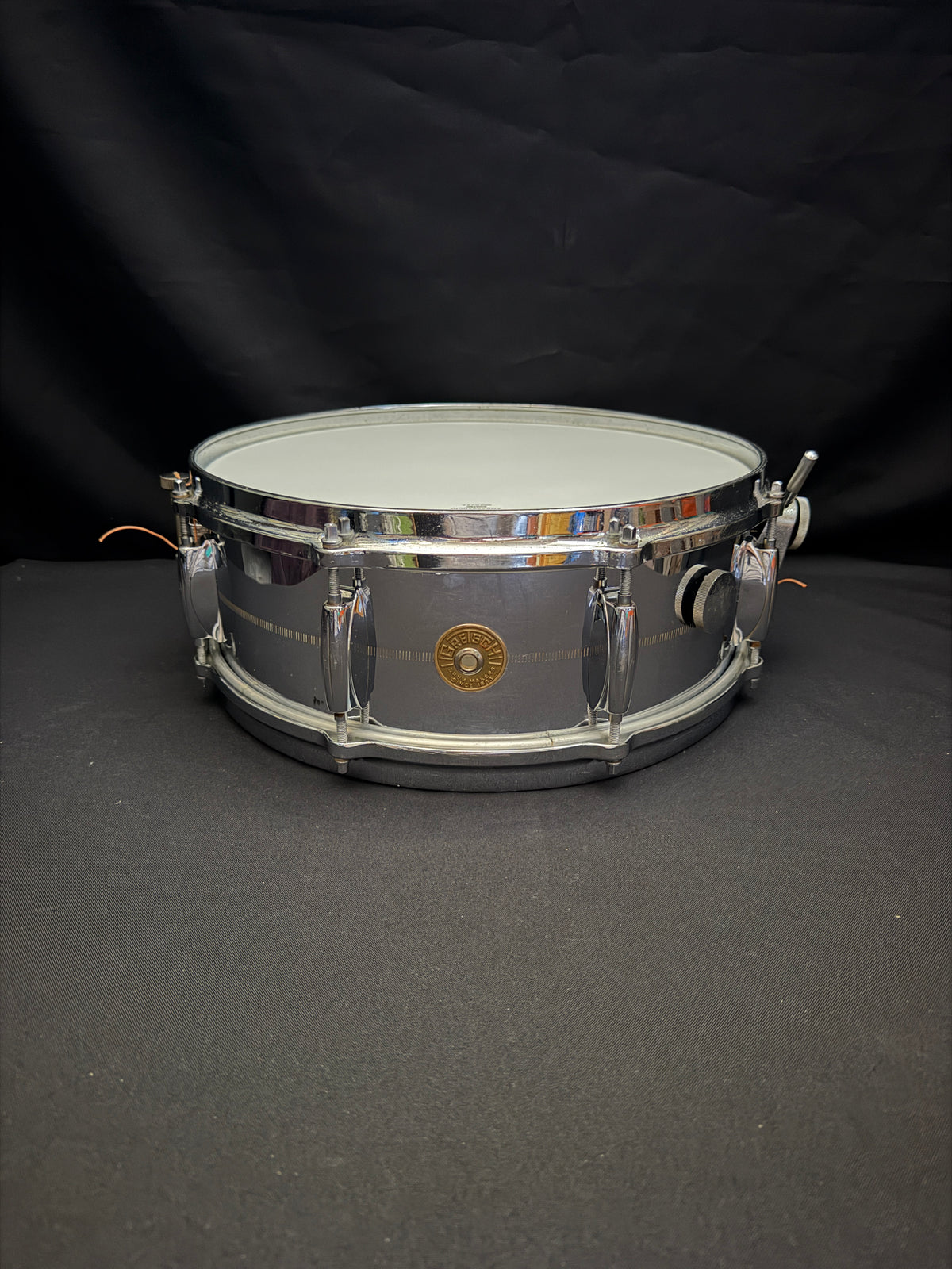 1965 Gretsch COB model 4160 snare drum 14" x 5"