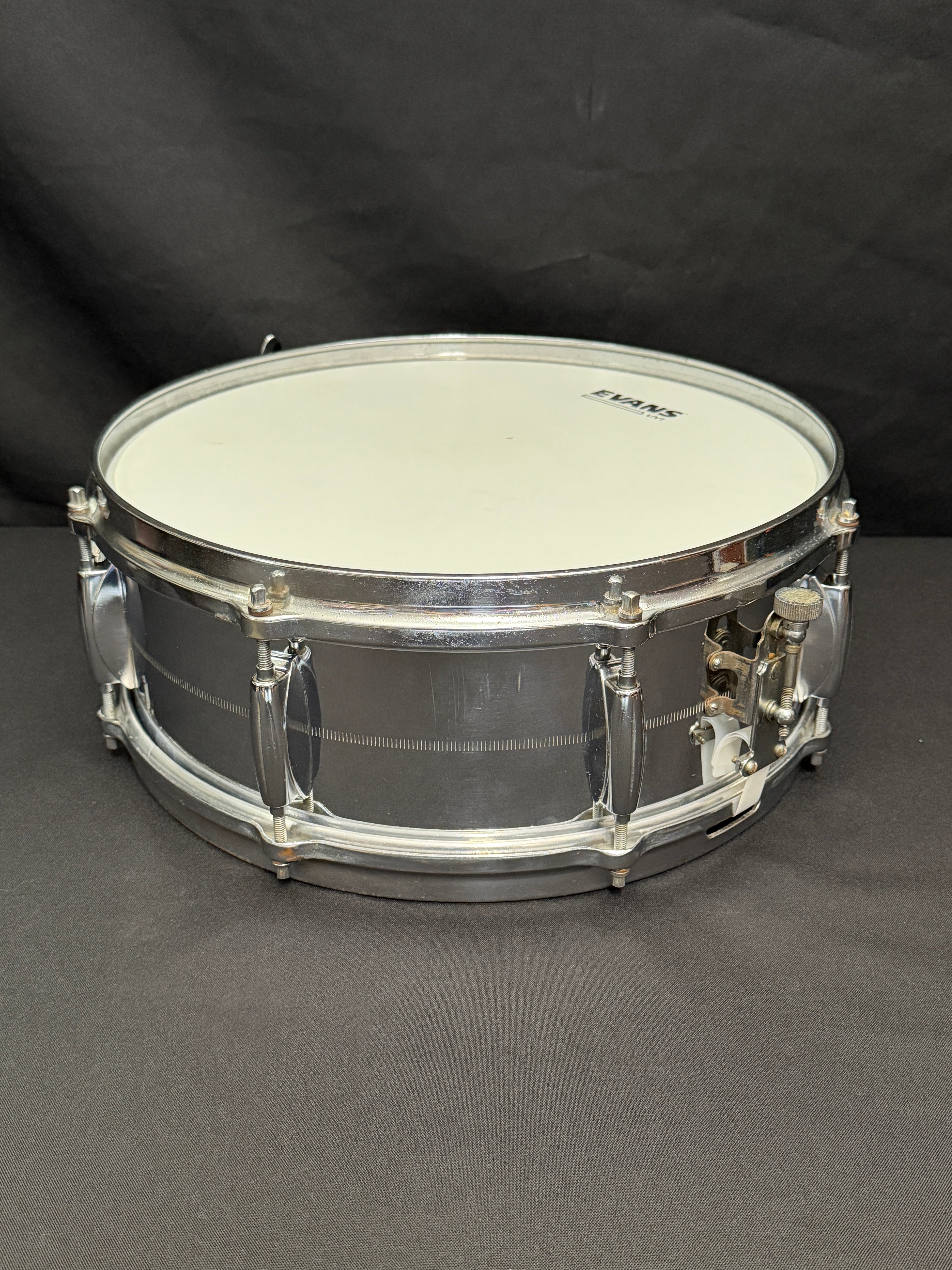 1969 Gretsch COB model 4160 snare drum 14" x 5"