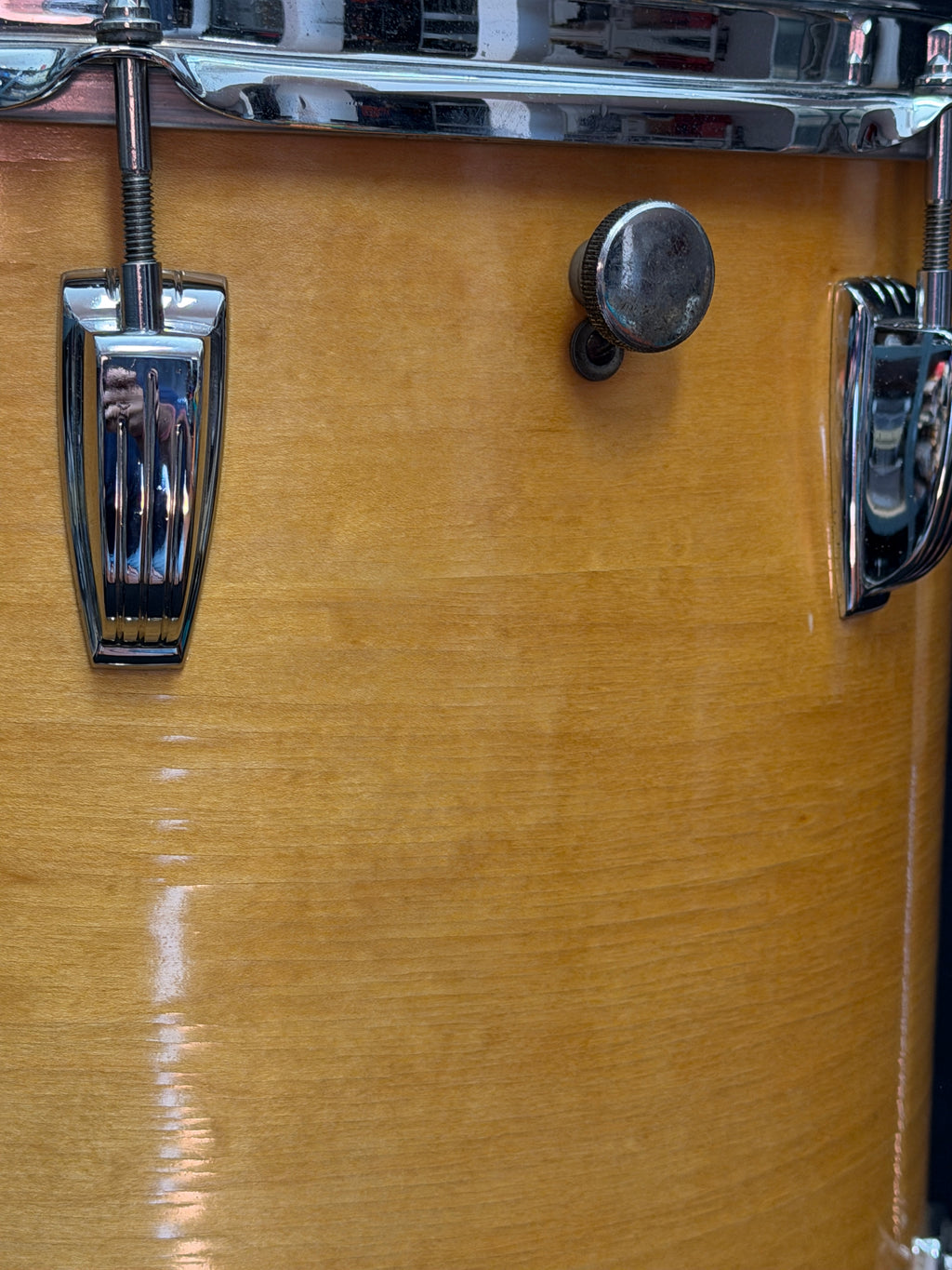 1969 Ludwig Floor Tom 16"x 16" Thermogloss 3-ply shell