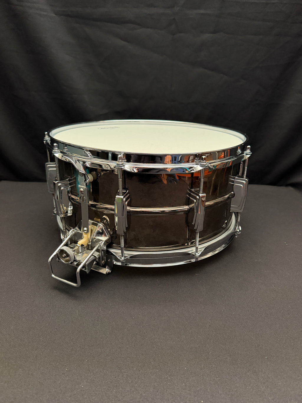 1980 Ludwig 14” x 6,5” Black Beauty Super Sensitive snare drum