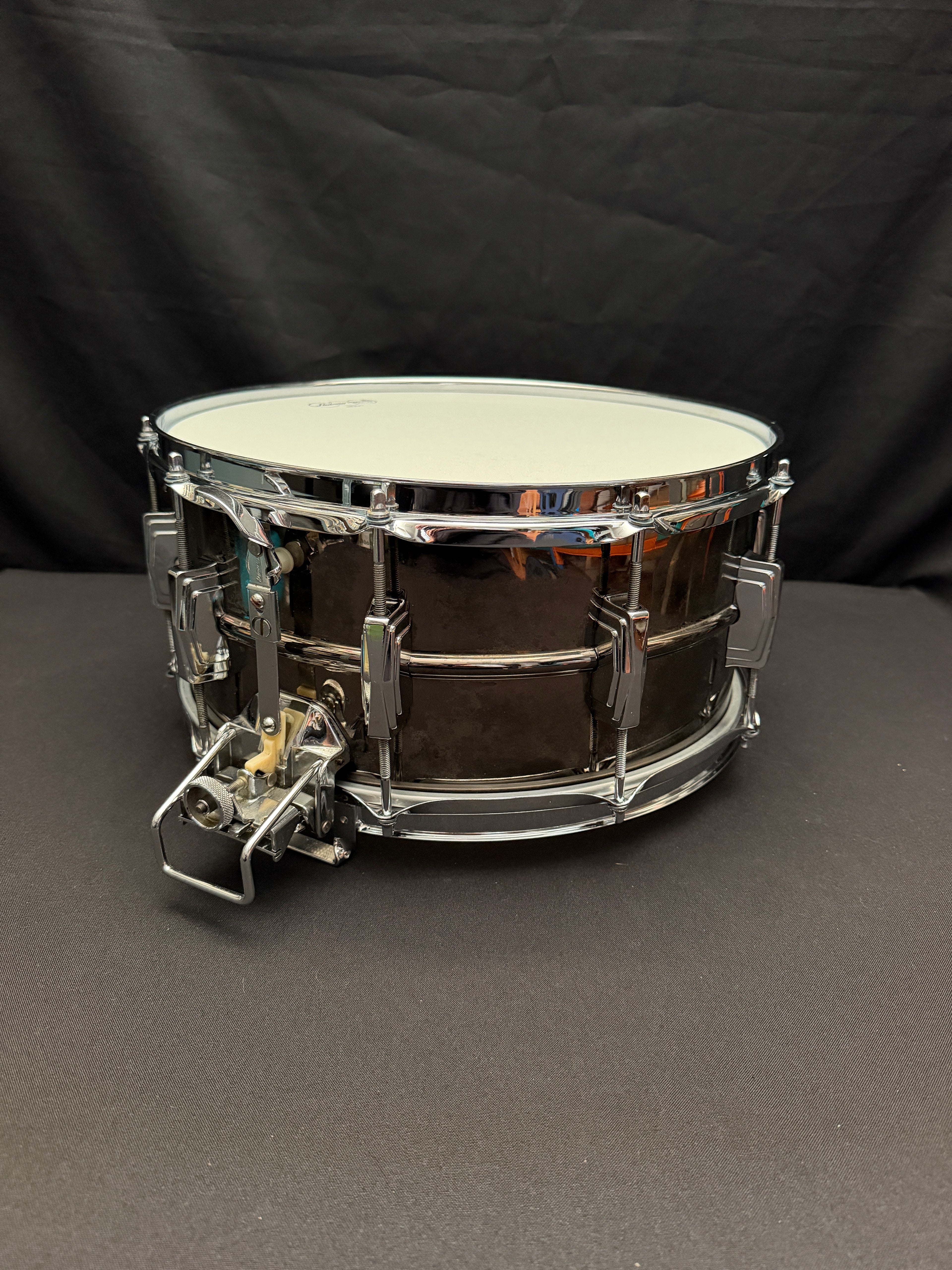 1980 Ludwig 14” x 6,5” Black Beauty Super Sensitive snare drum