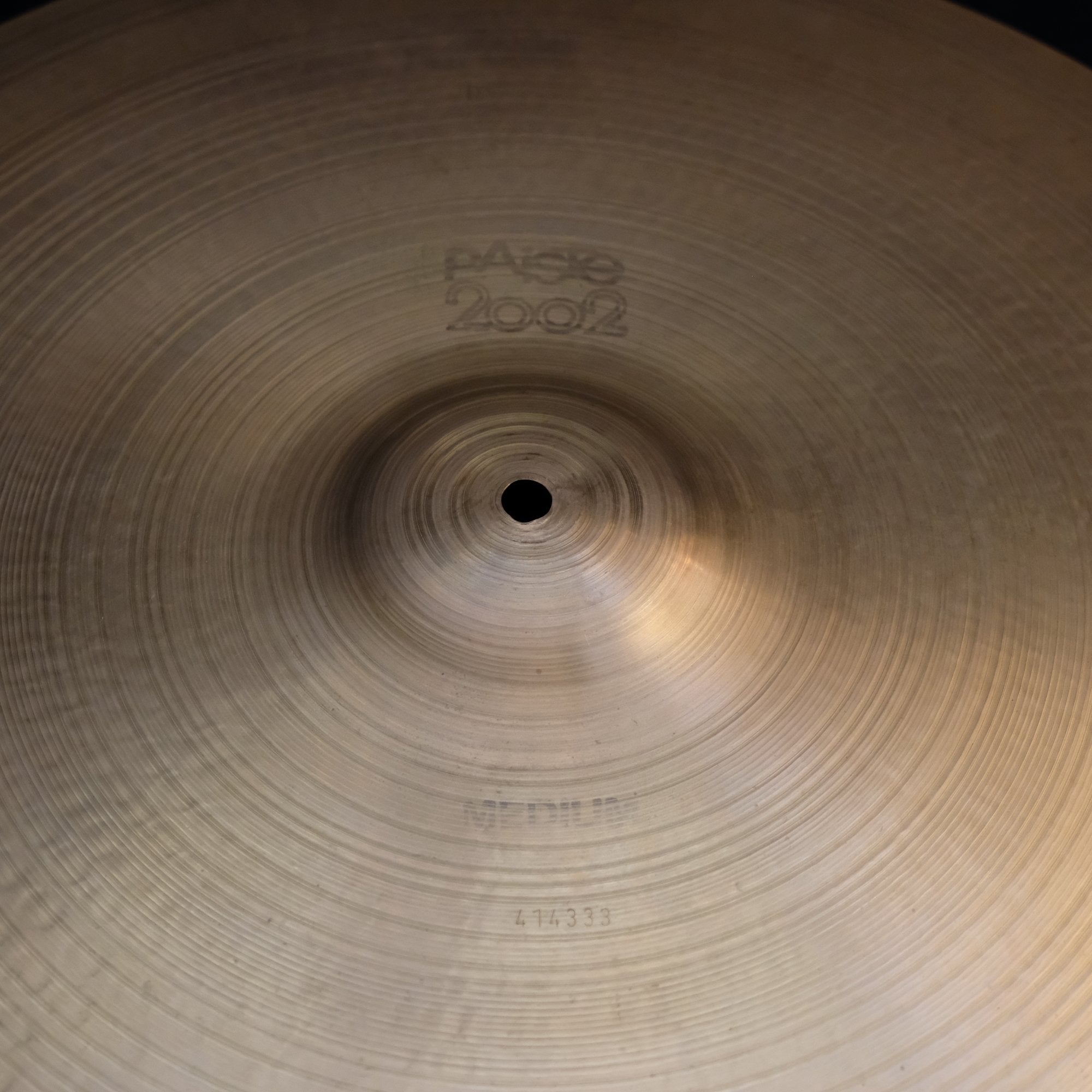 20" Paiste 2002 Medium black logo from 1974