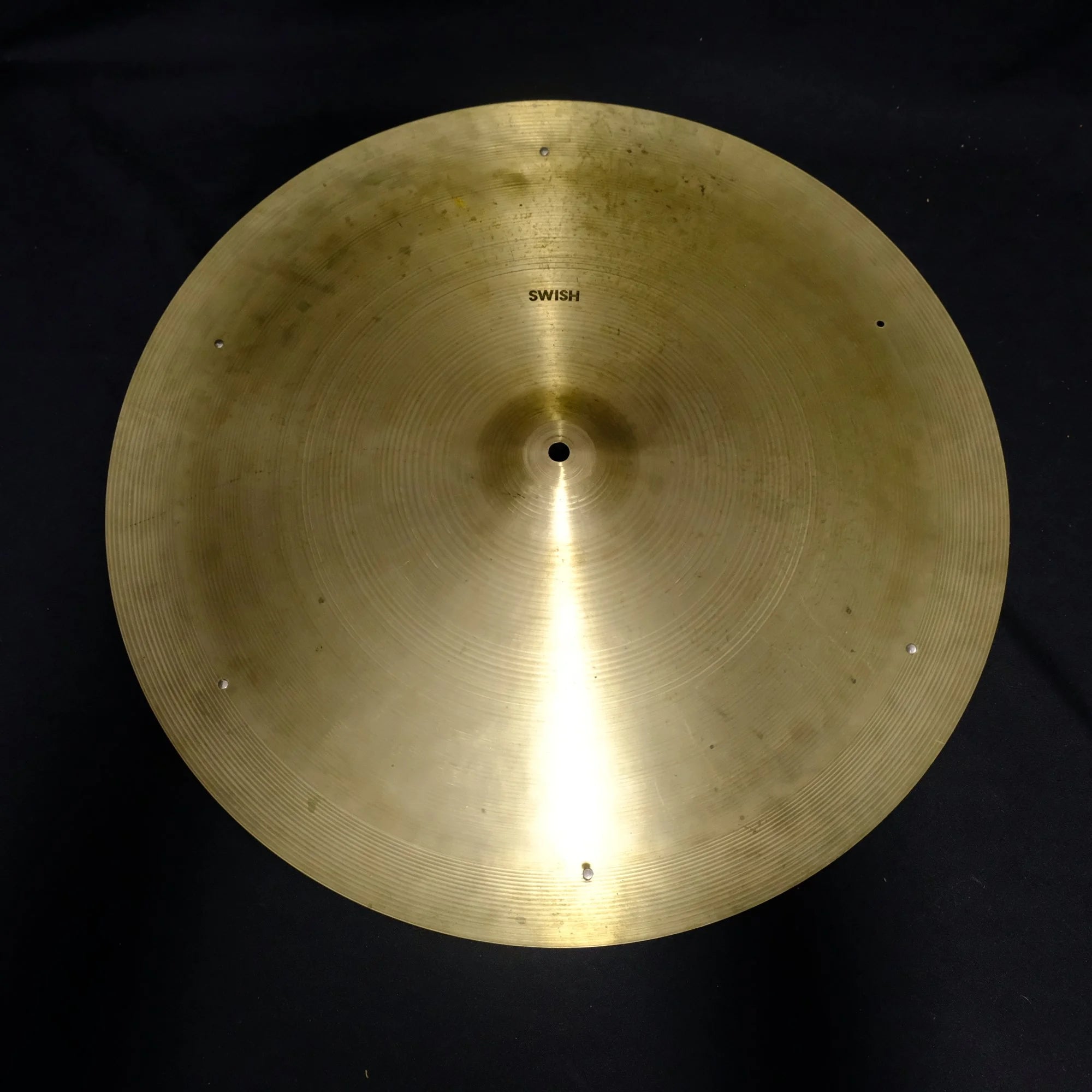 22" Zildjian Avedis Swish 6 x rivets 2285 grams from early 1970's