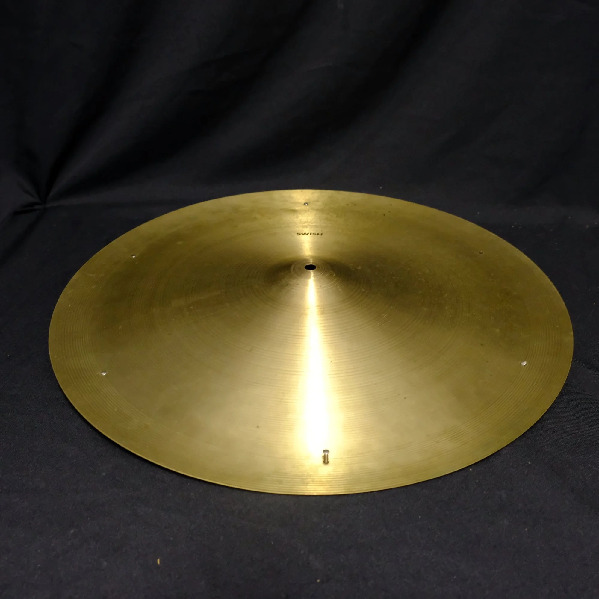 22" Zildjian Avedis Swish 6 x rivets 2285 grams from early 1970's