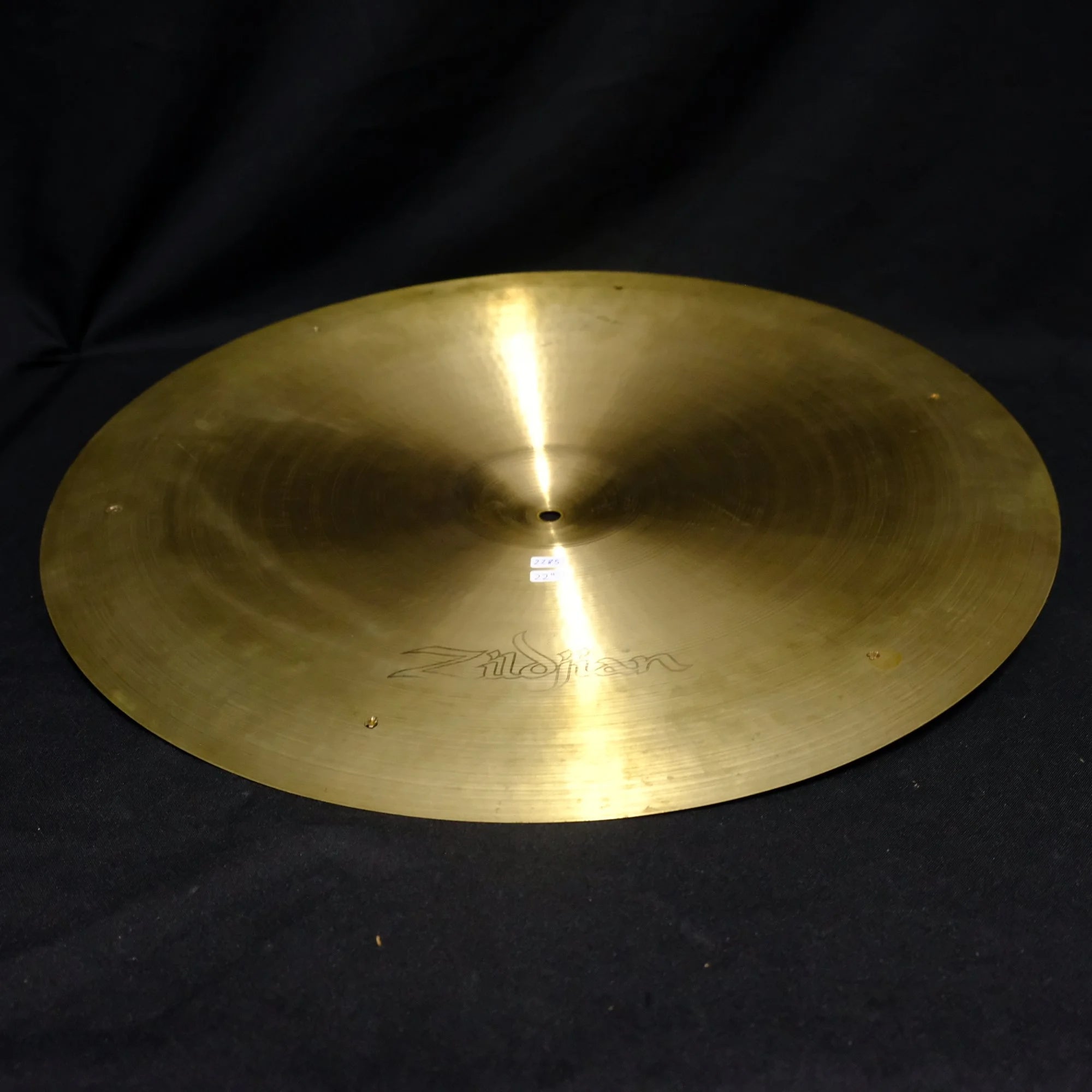 22" Zildjian Avedis Swish 6 x rivets 2285 grams from early 1970's