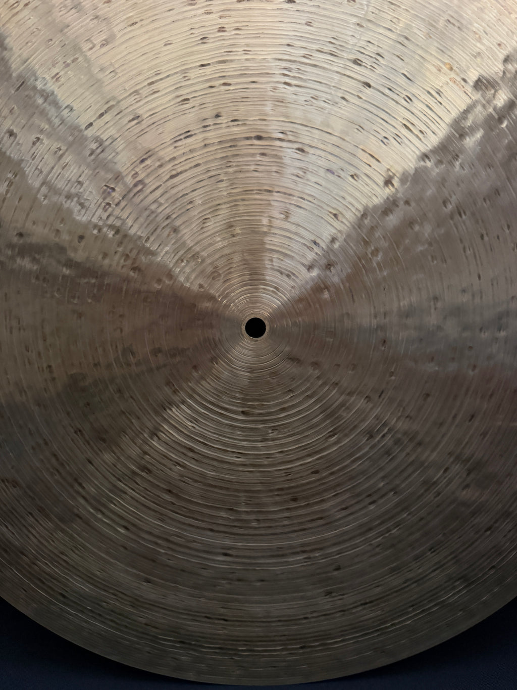 22" Istanbul Agop 30th Anniversary Flat Ride 2119 grams