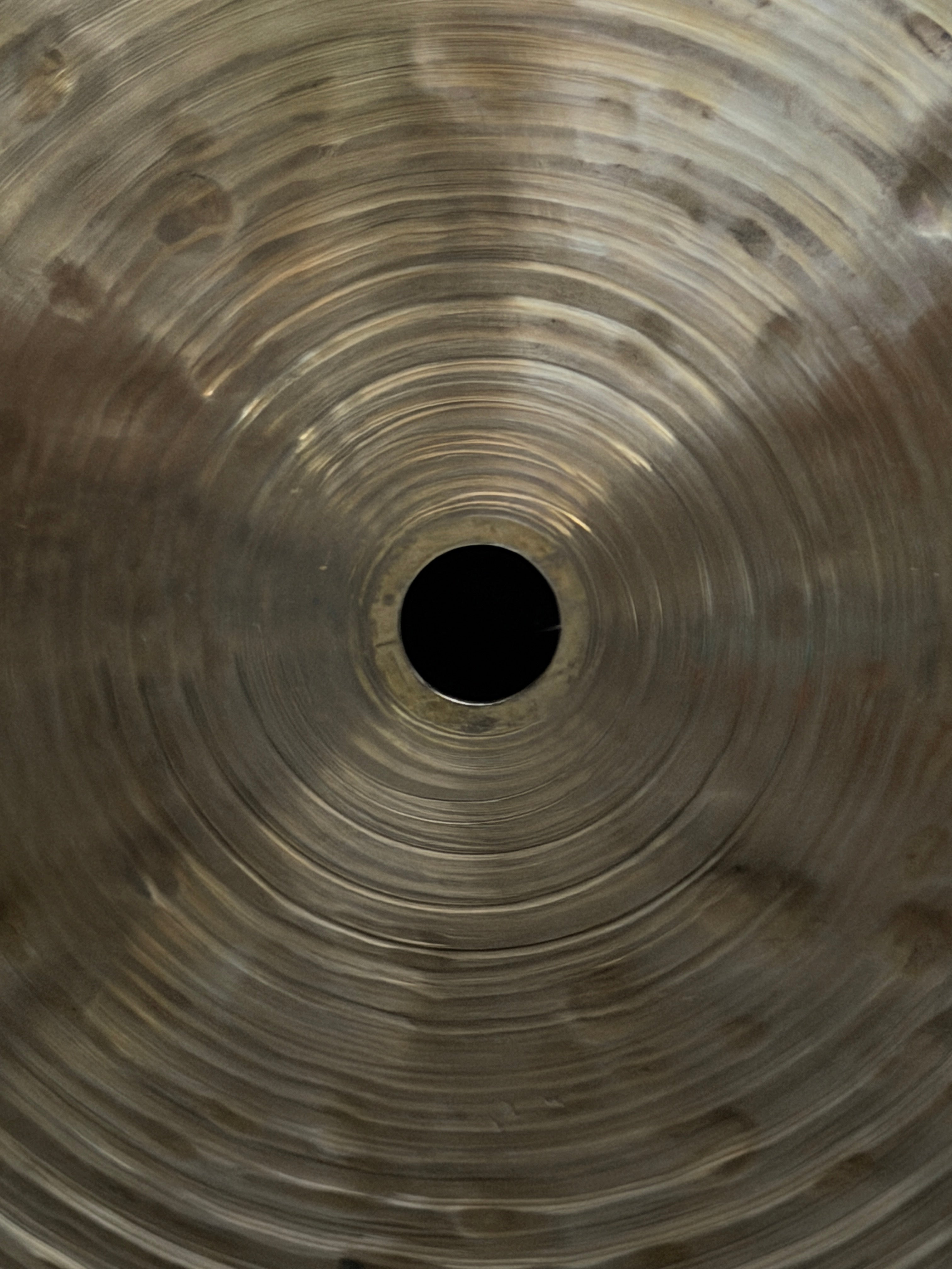 22" Istanbul Agop 30th Anniversary Flat Ride 2119 grams