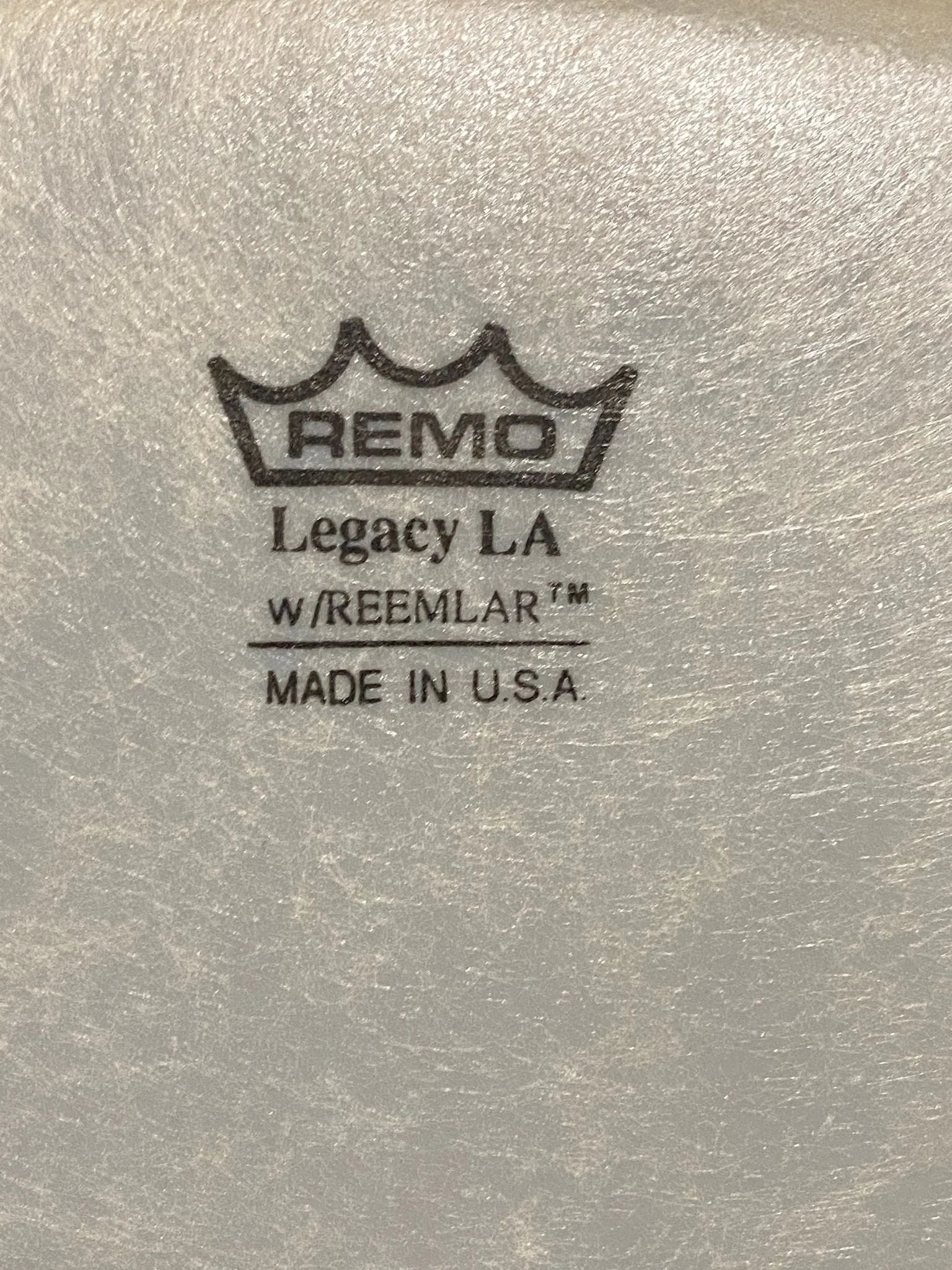 18" Remo Legacy LE w/Reemlar coated drumhead