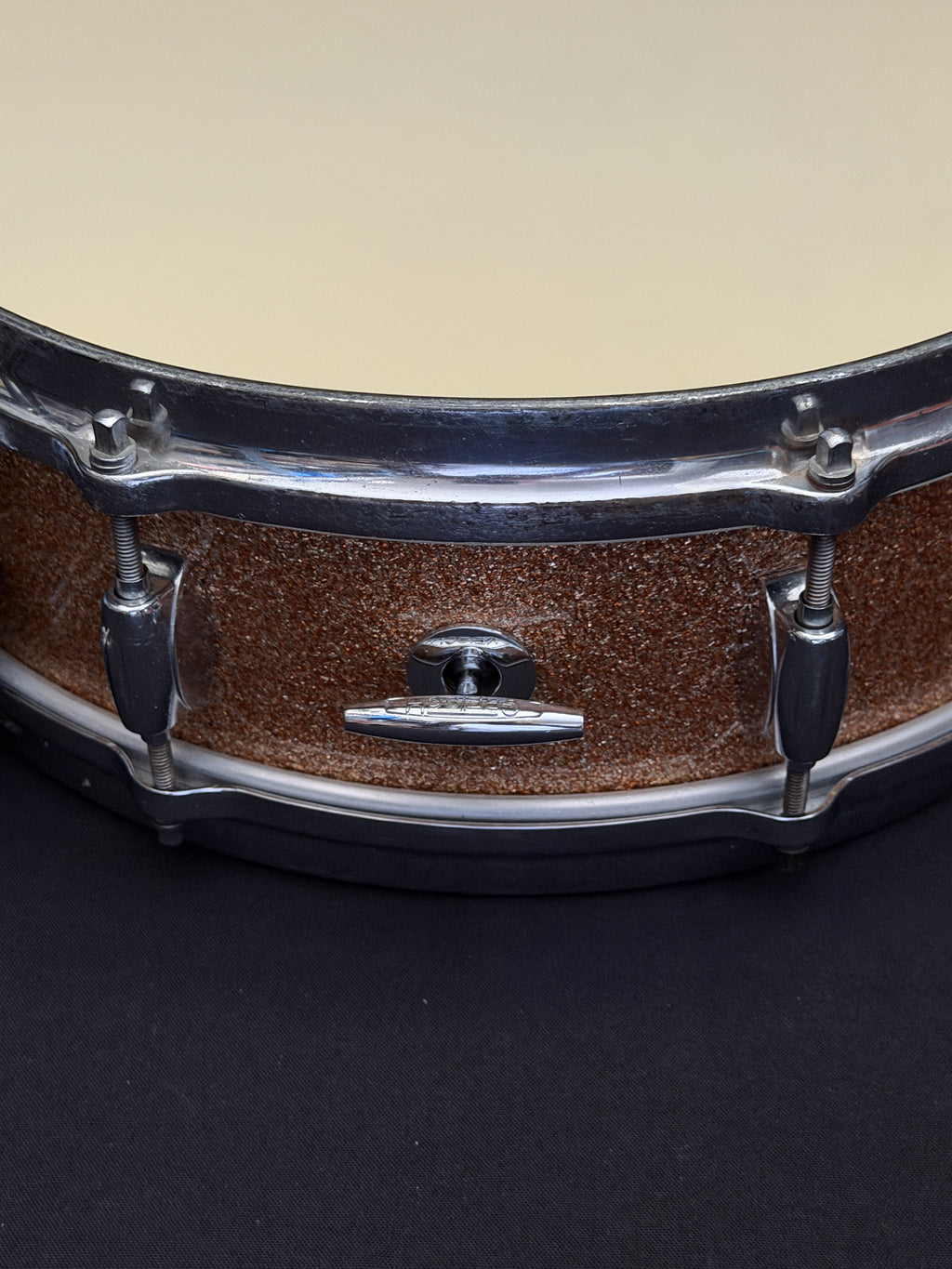 Gretsch Broadcaster X4175 "Max Roach" Progressive Jazz 14" x 4" snare drum Champagne Sparkle early 1960's