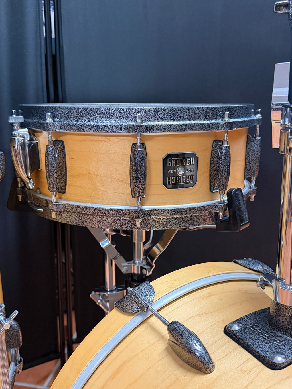 Gretsch Broadkaster BOP Drumset 18"-12"-14" + Snare in Satin Maple from 2000