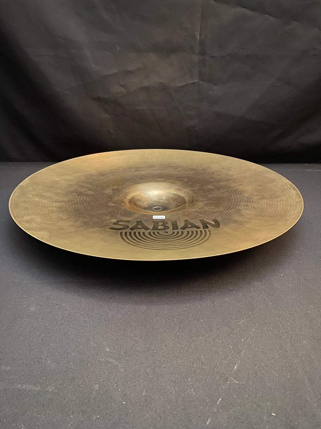 18" Sabian AA Rock Crash 1930 grams
