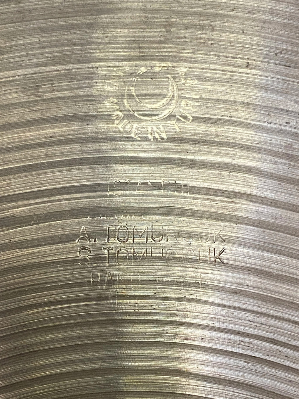 14" Istanbul Agop Traditional Regular Hi-Hat 1045 - 1222 grams