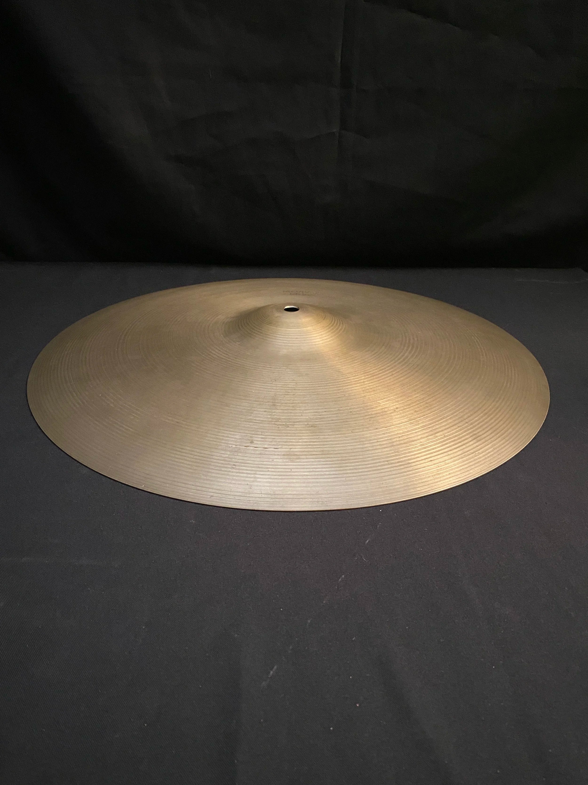 20" Zildjian Avedis Medium Ride Hollow Logo 2653 grams from 1970's