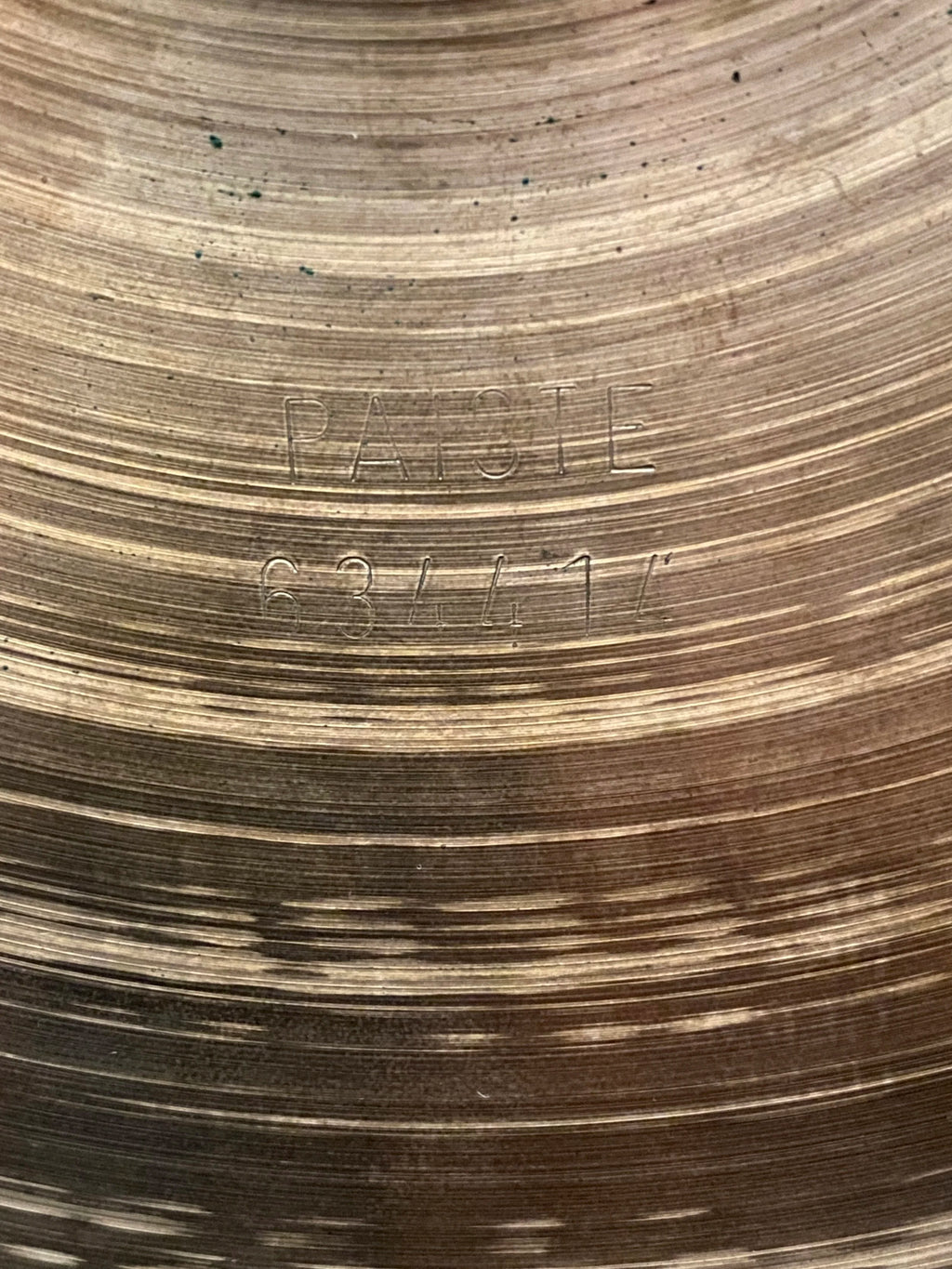 15" Paiste 3000 Sound Edge Hi-Hat 1390 - 1014 grams from 1986