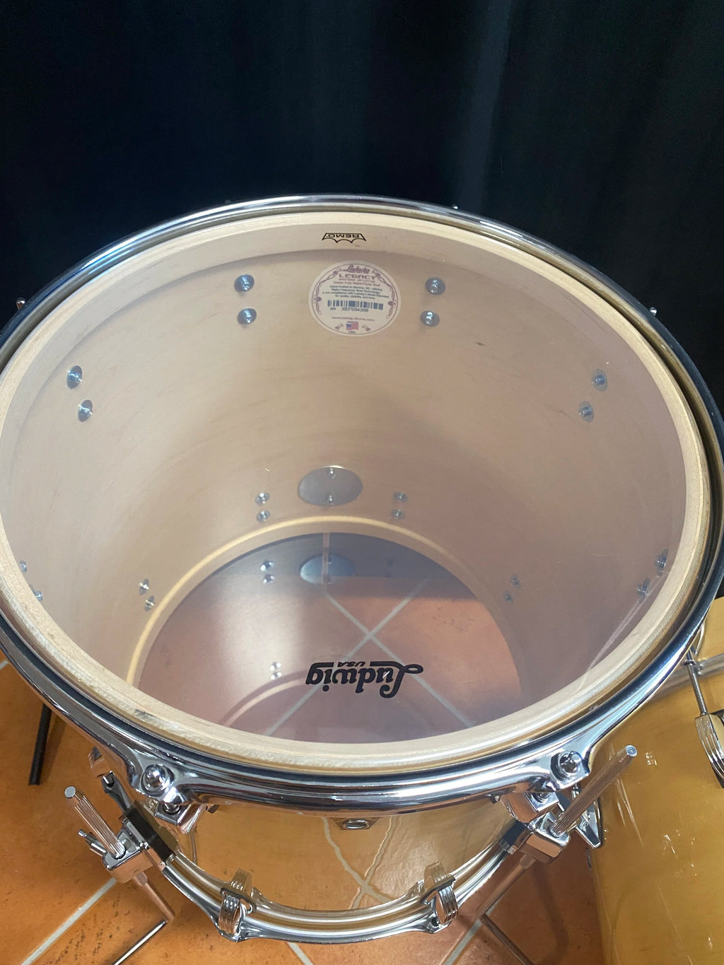Ludwig Legacy Maple 22" - 12" - 16" Natural Maple Gloss drumset