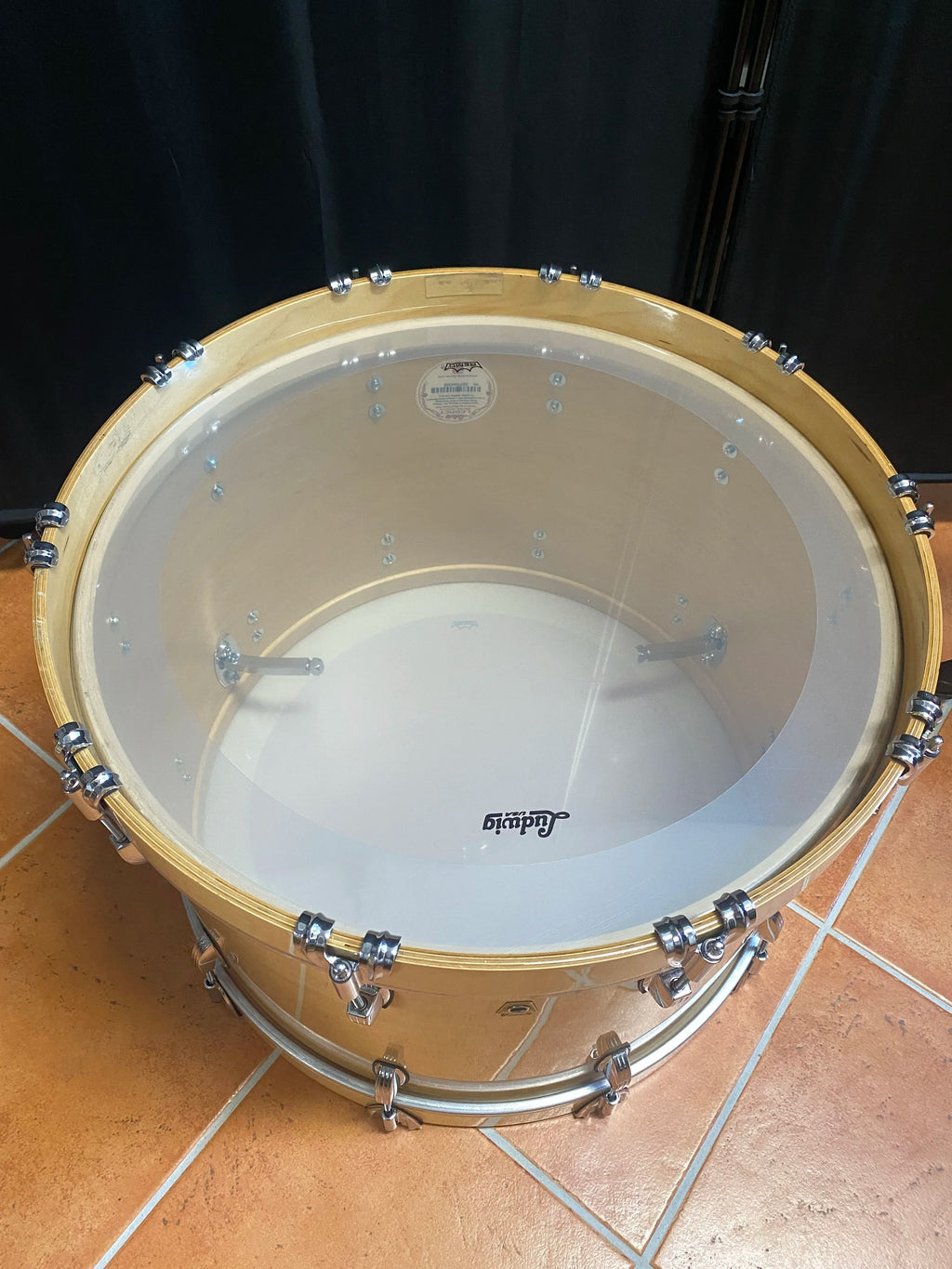 Ludwig Legacy Maple 22" - 12" - 16" Natural Maple Gloss drumset