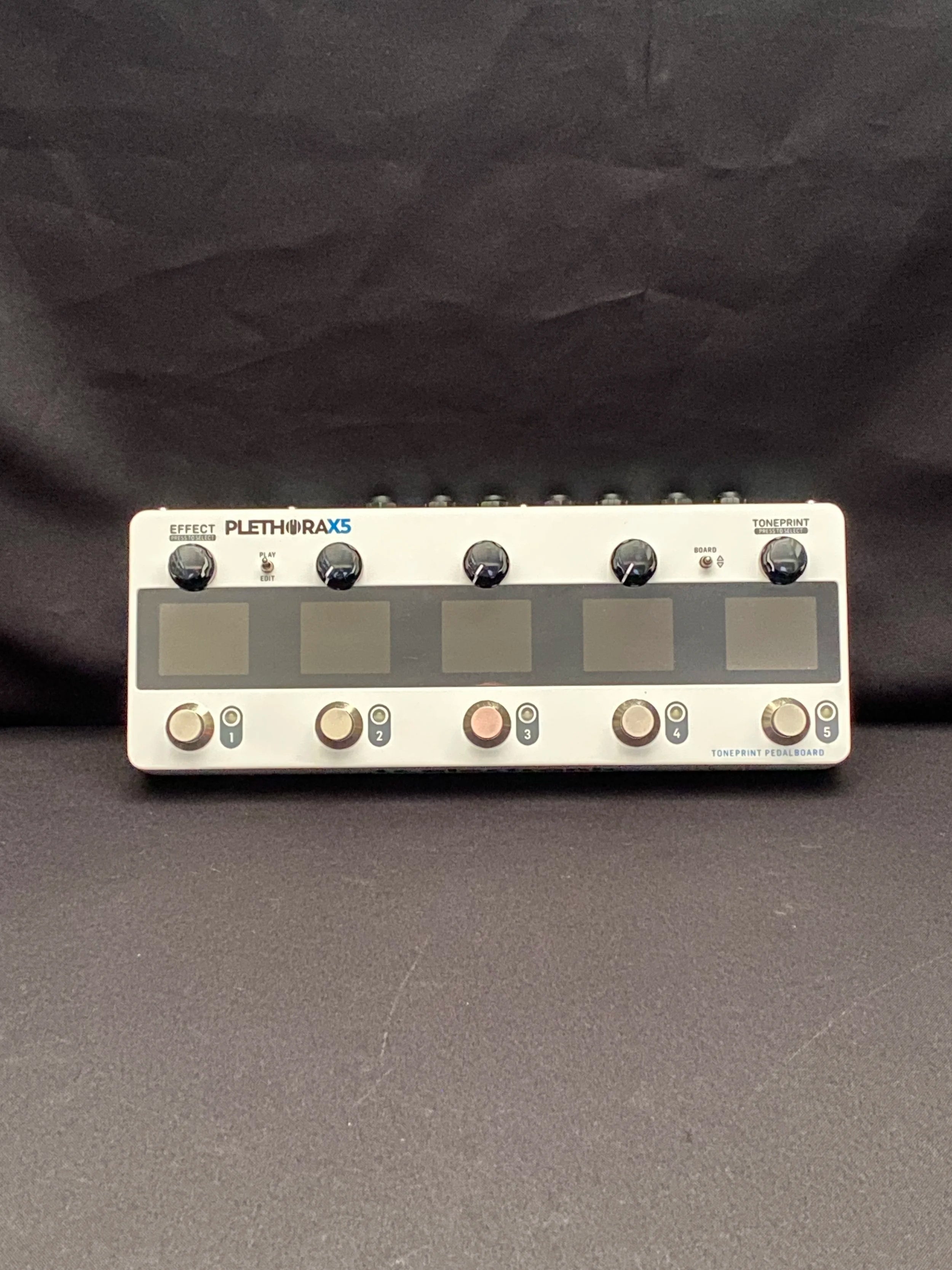 TC Electronic PLETHORA X5 TonePrint Pedalboard