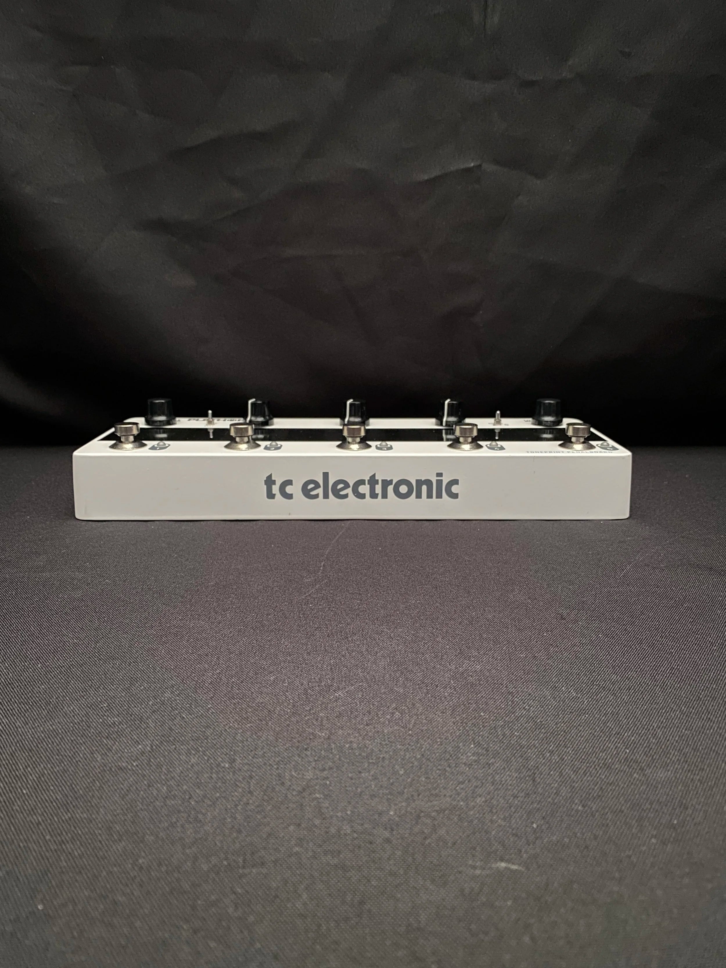 TC Electronic PLETHORA X5 TonePrint Pedalboard