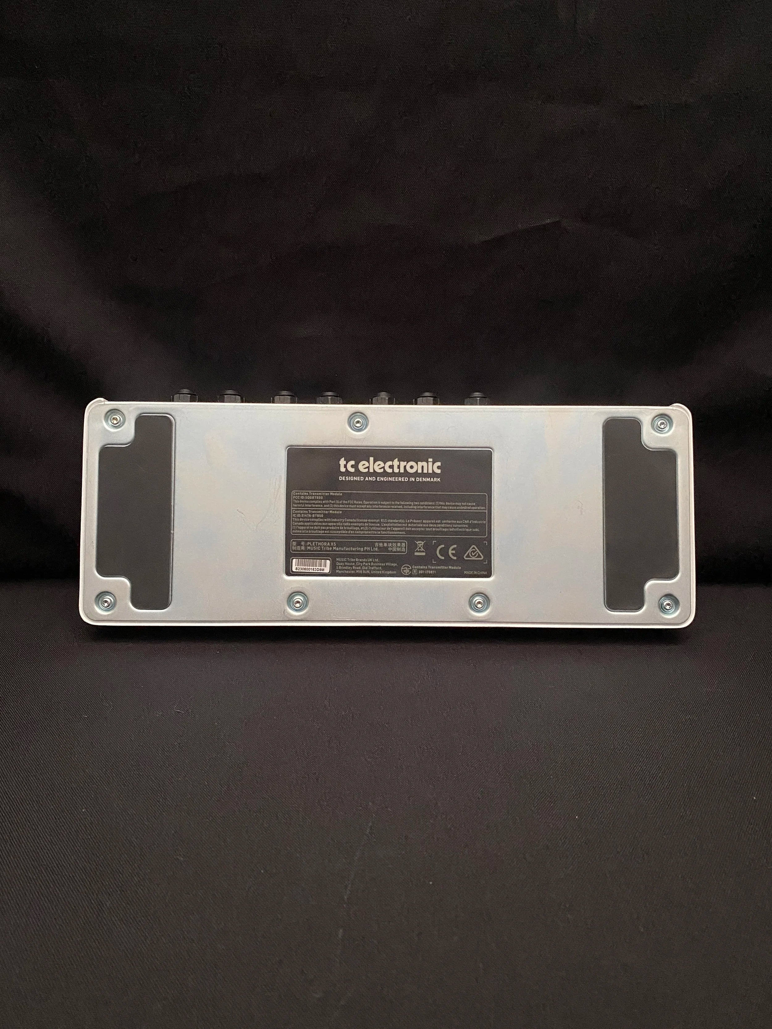 TC Electronic PLETHORA X5 TonePrint Pedalboard