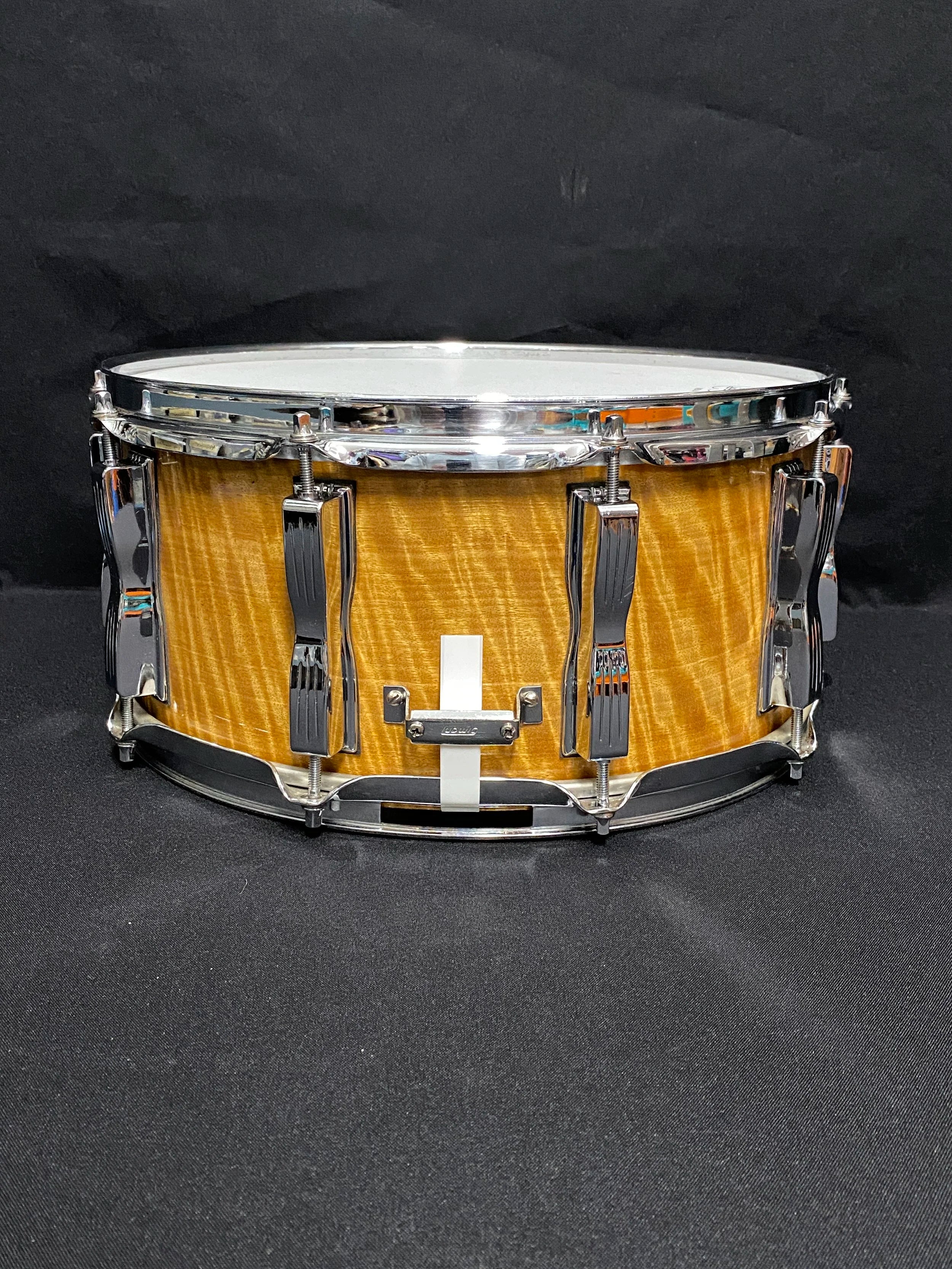 Ludwig Classic Maple 14" x 6,5" Ltd. Edition Satinwood Snare Drum