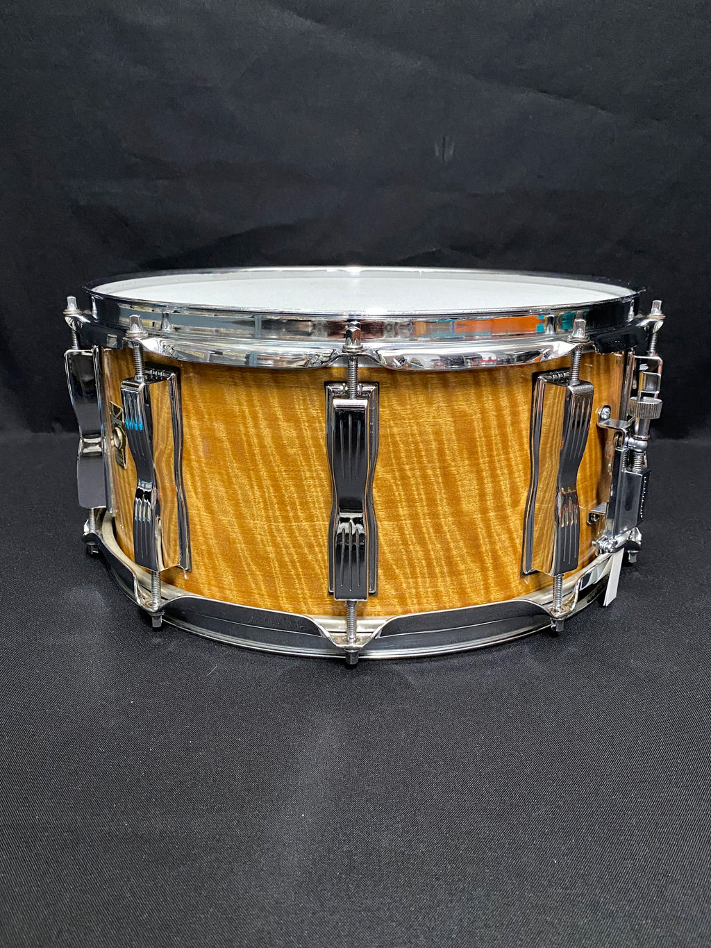 Ludwig Classic Maple 14" x 6,5" Ltd. Edition Satinwood Snare Drum