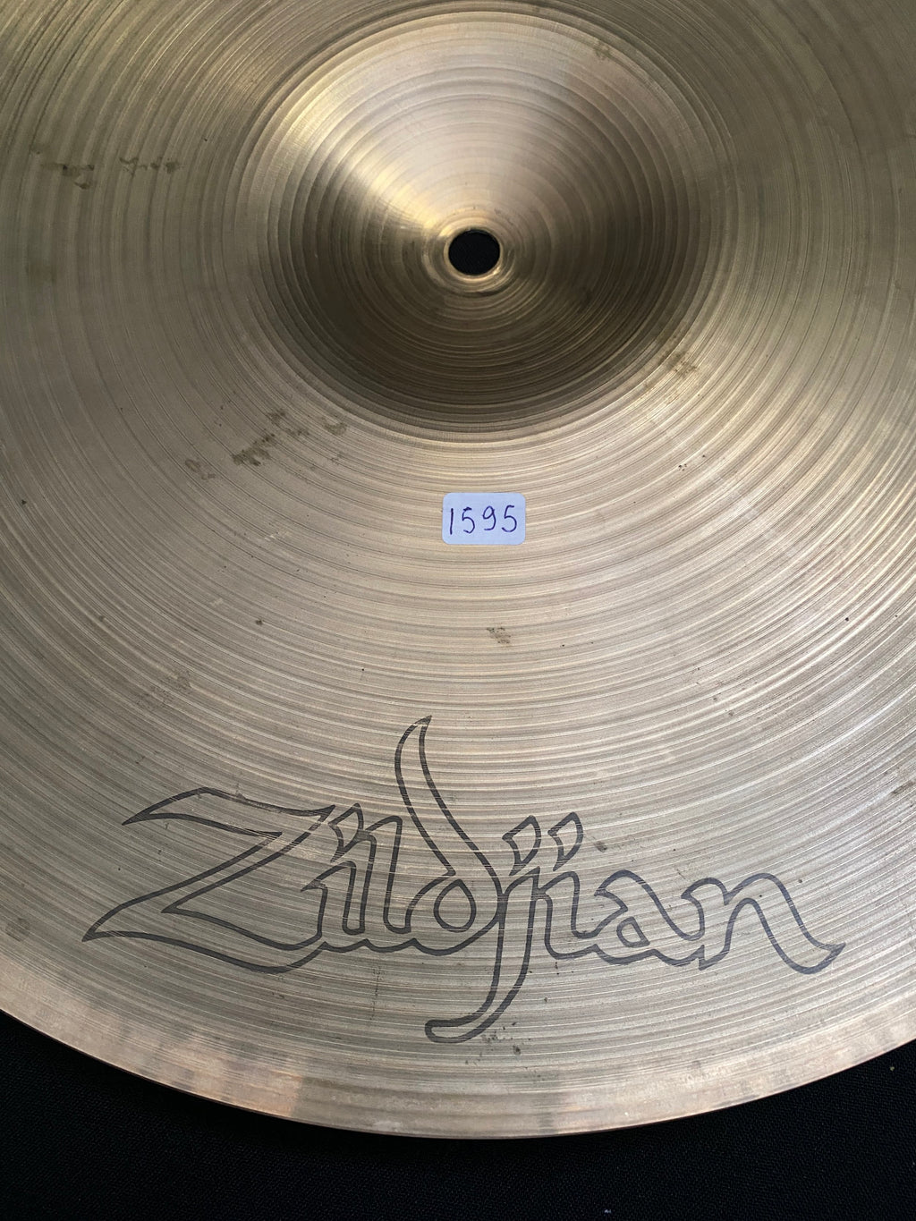 15" Zildjian Avedis Hi-Hat hollow logo from 1970's 1595-976 grams