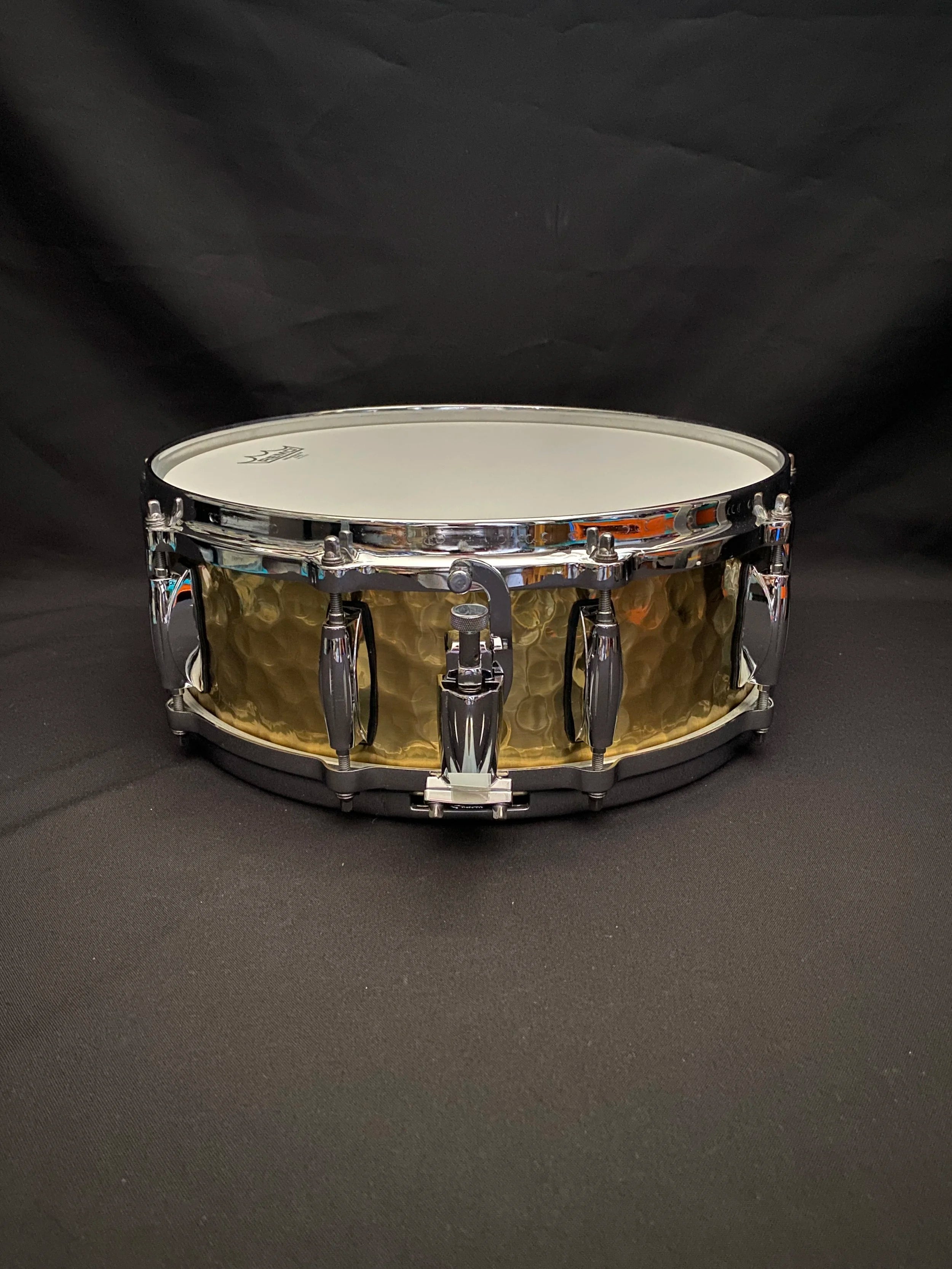 Gretsch Full Range Hammered Brass 14" x 5" Snare Drum