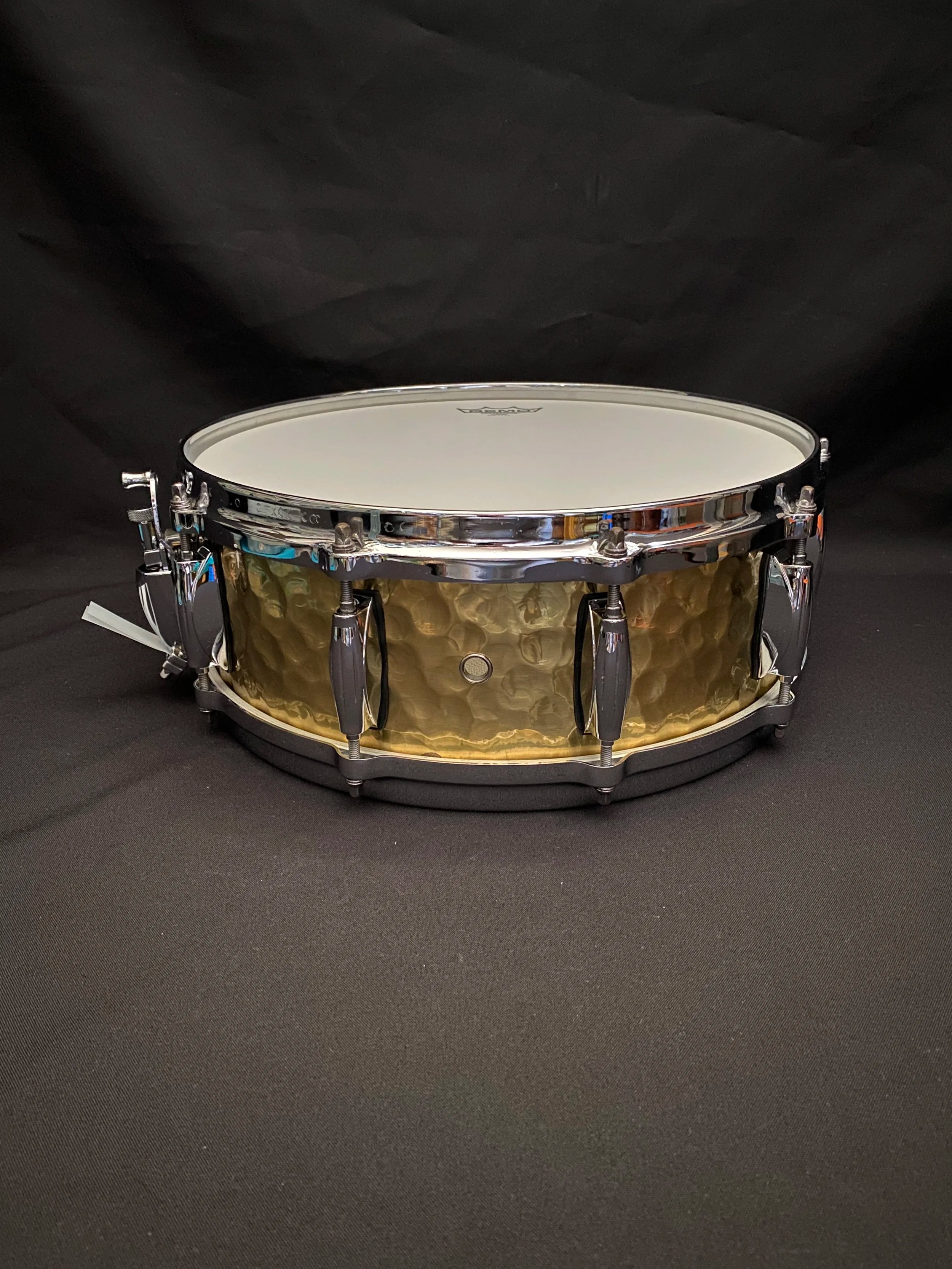 Gretsch Full Range Hammered Brass 14" x 5" Snare Drum