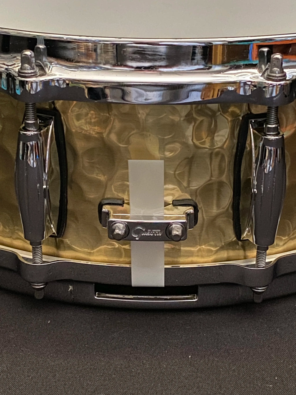 Gretsch Full Range Hammered Brass 14" x 5" Snare Drum