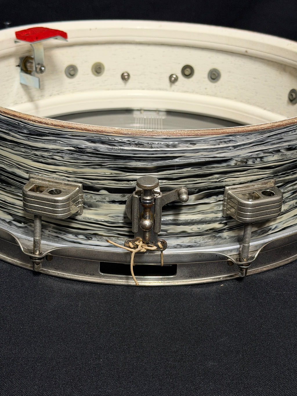 1964 Ludwig Downbeat 14"x 4" snare drum Black Oyster Pearl