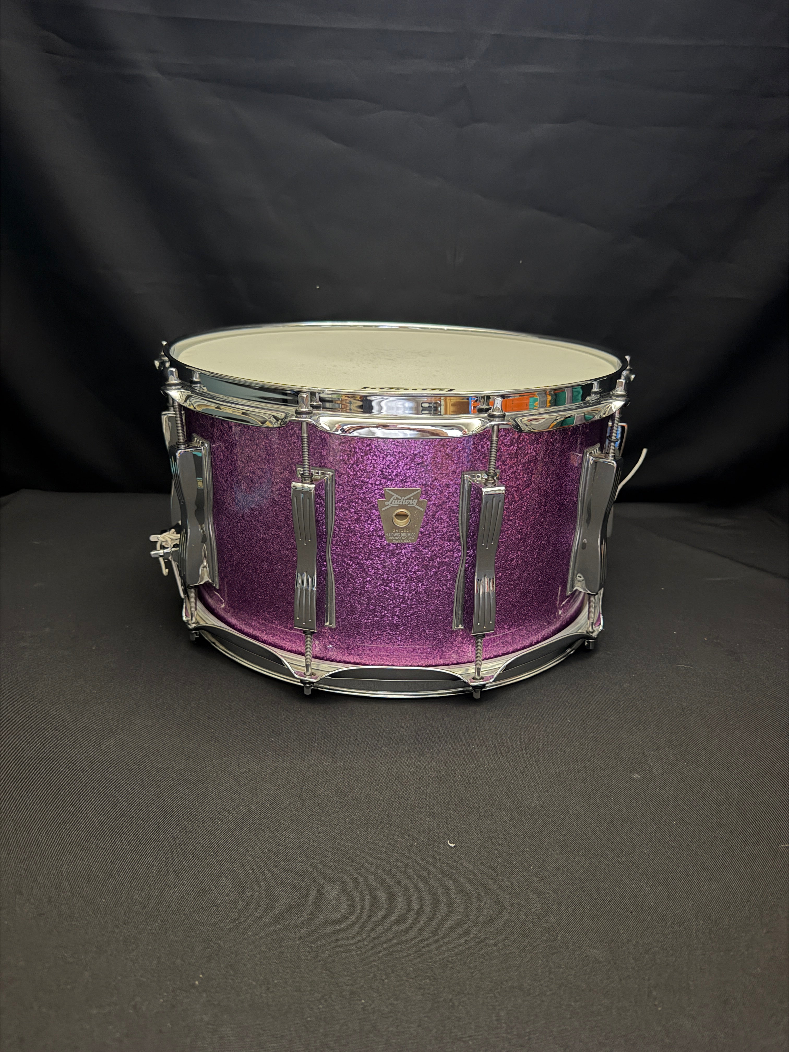 Ludwig Classic Maple 14" x 8" Purple Sparkle Snare Drum