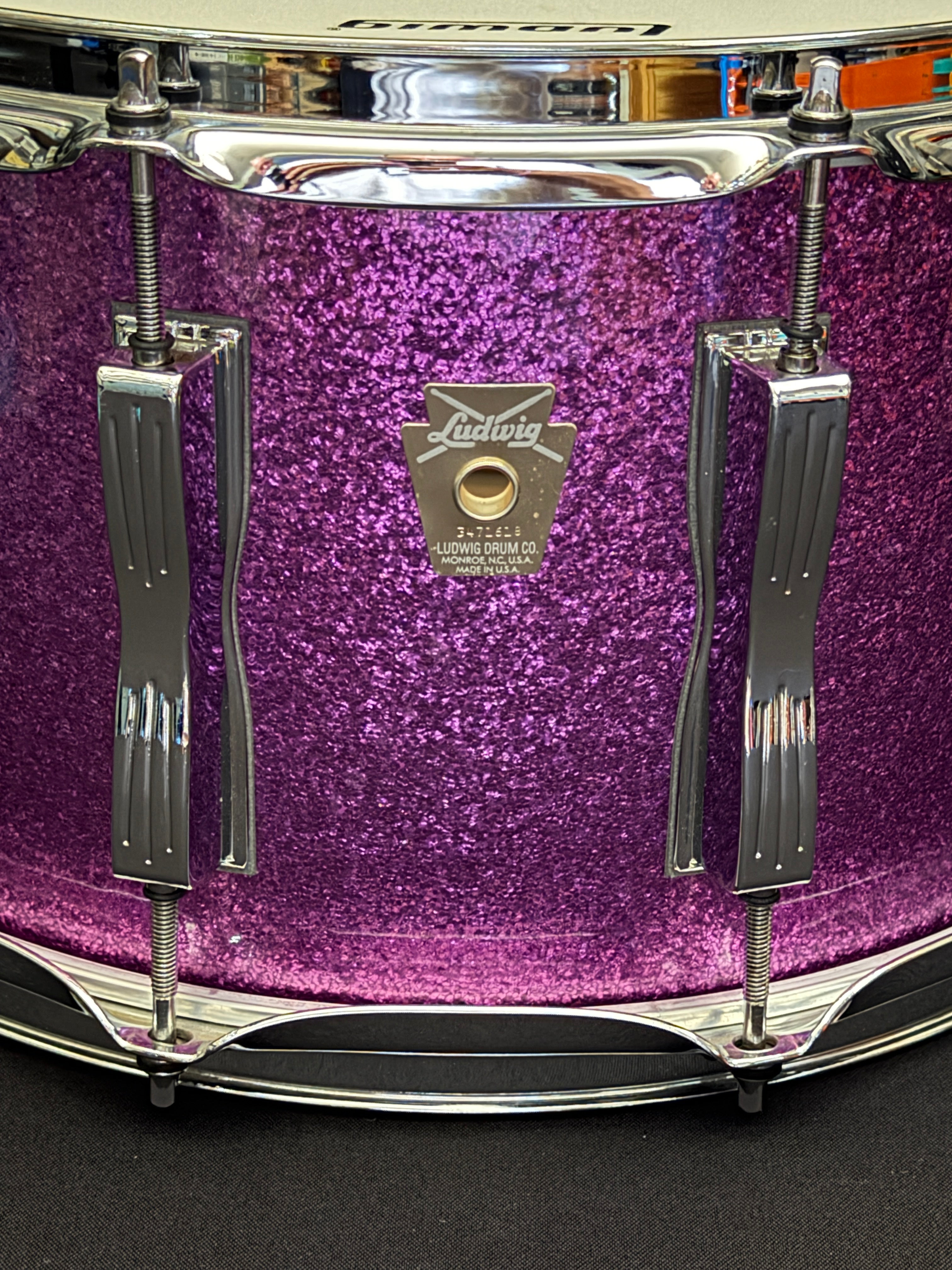 Ludwig Classic Maple 14" x 8" Purple Sparkle Snare Drum