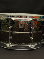 Ludwig LB417KT 14” x 6,5” Black Beauty Hammered snare drum